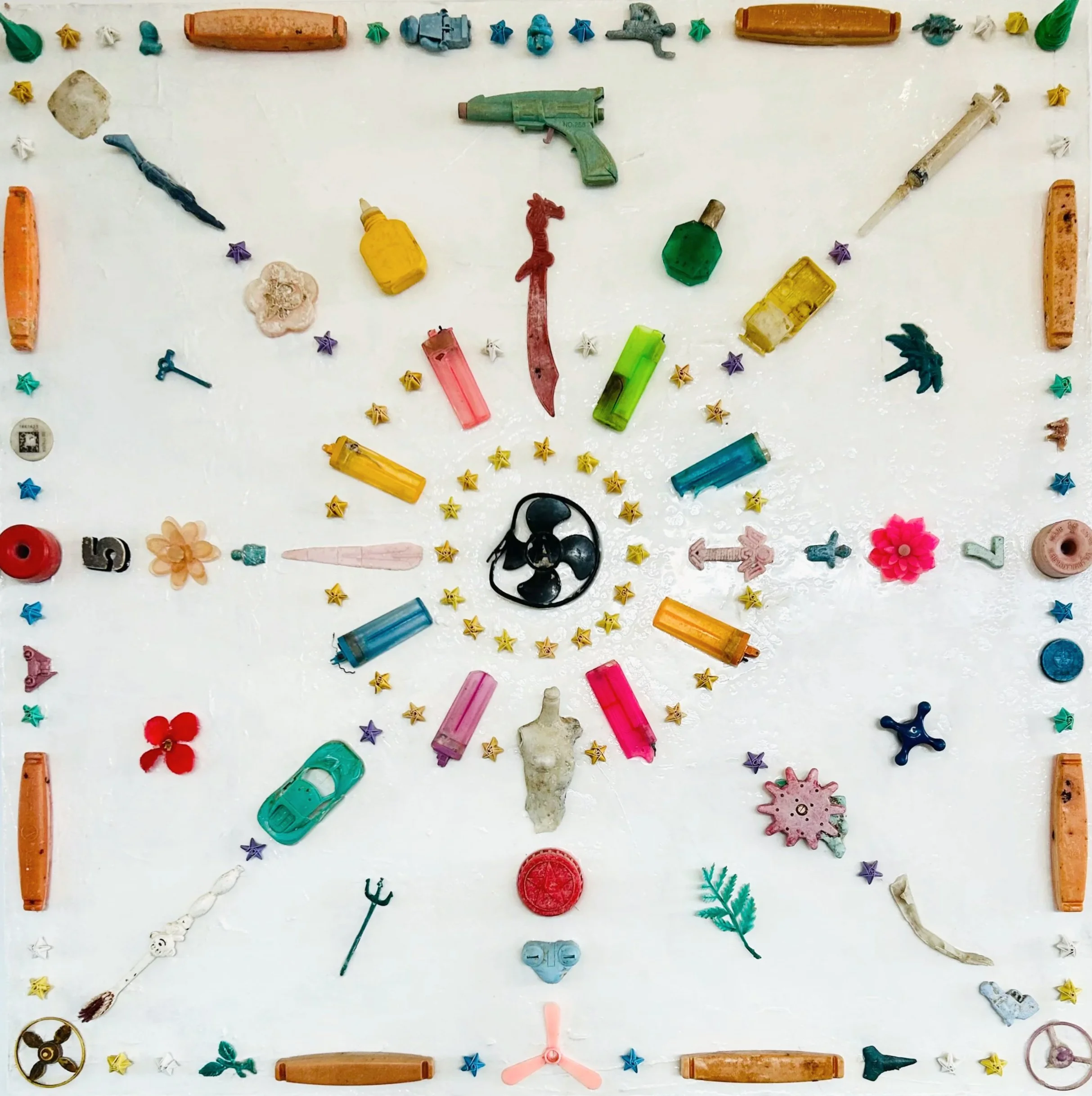 LOST AND FOUND MANDALA 2024
Mixed media and marine debris on panel, 30,25” x 30,25”