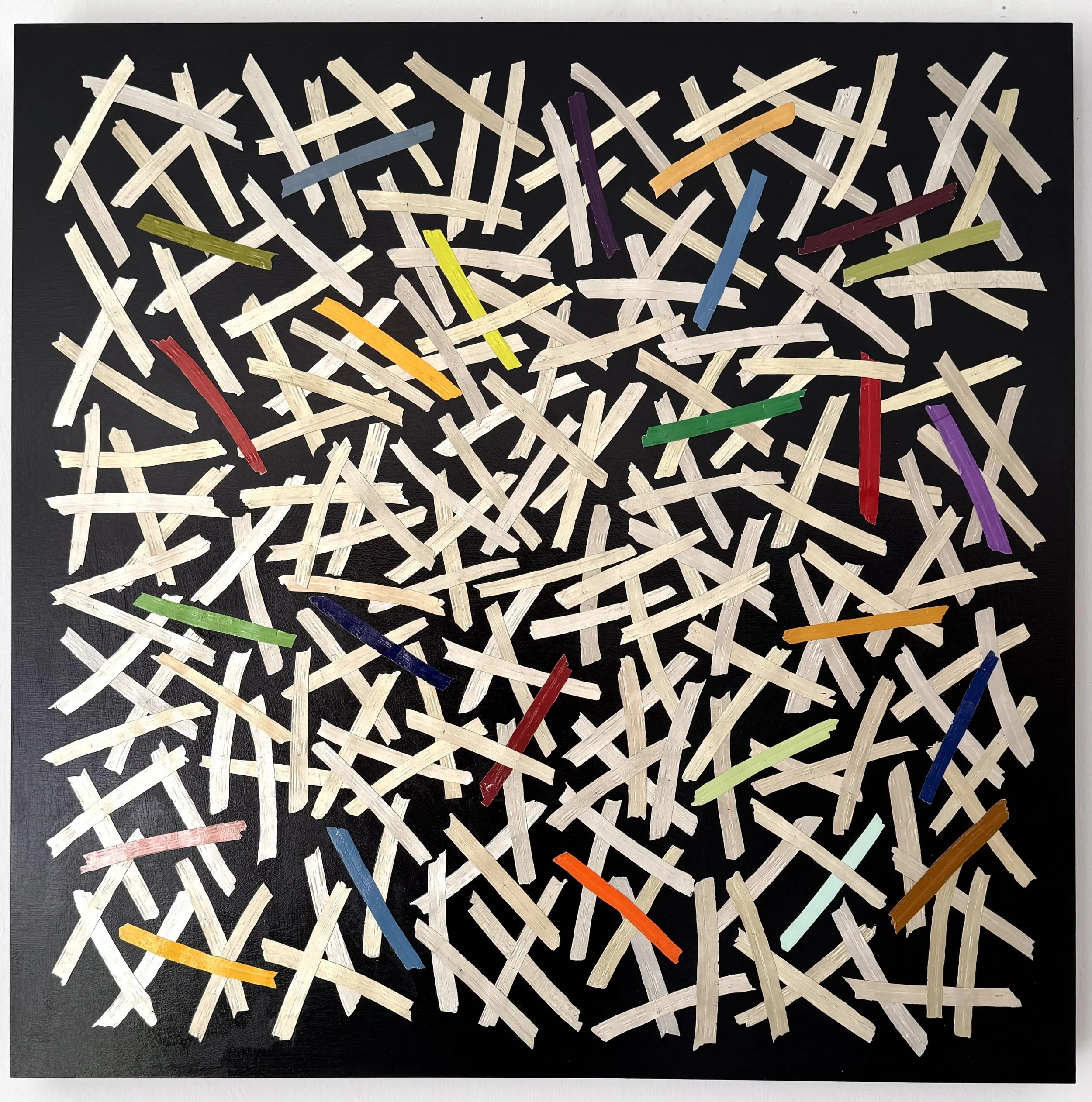 JUGGLING REALITY 2026,
Recycled aluminium on wooden pannel,
Aluminium recyclé sur panneau de bois, 24” x 24”