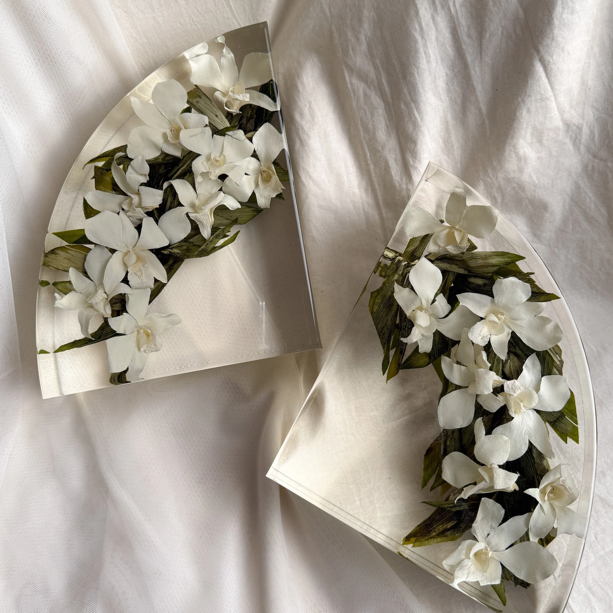 9" Bookends
