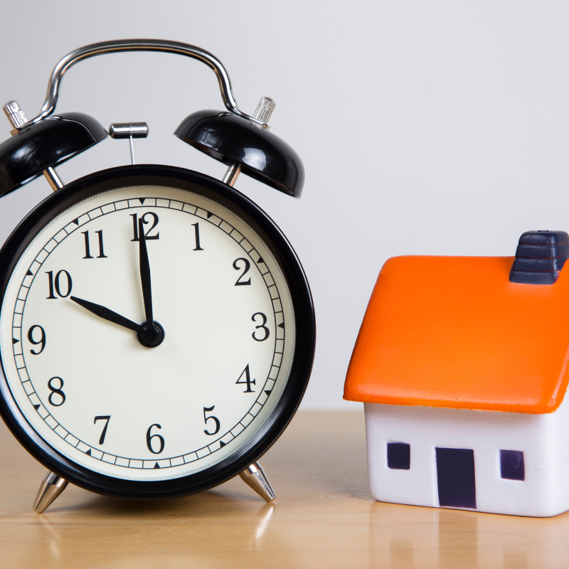 Is It Better To Buy Now or Wait for Lower Mortgage Rates? Here’s the Tradeoff