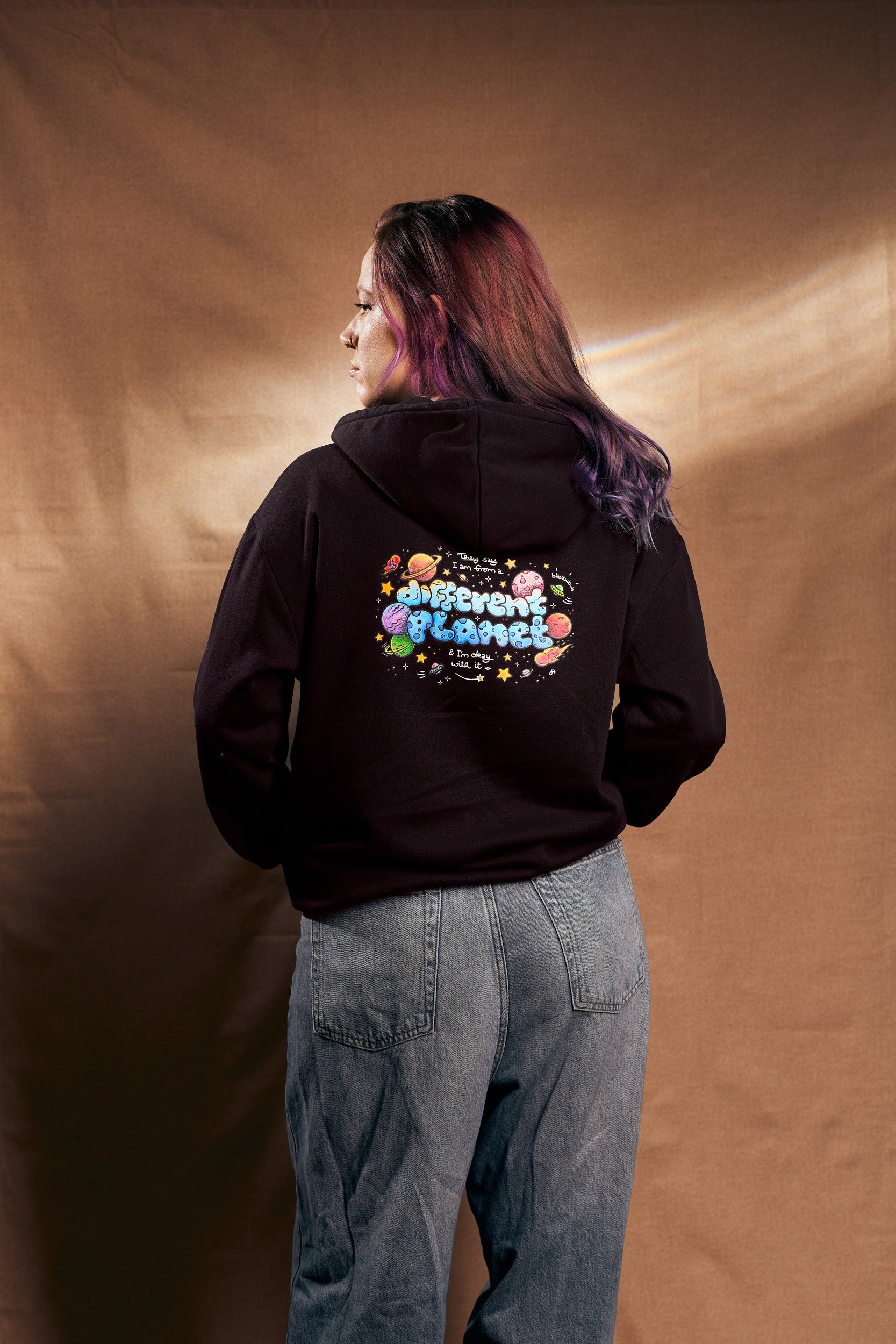 02 - JA - BUS - Antonia 5.jpg