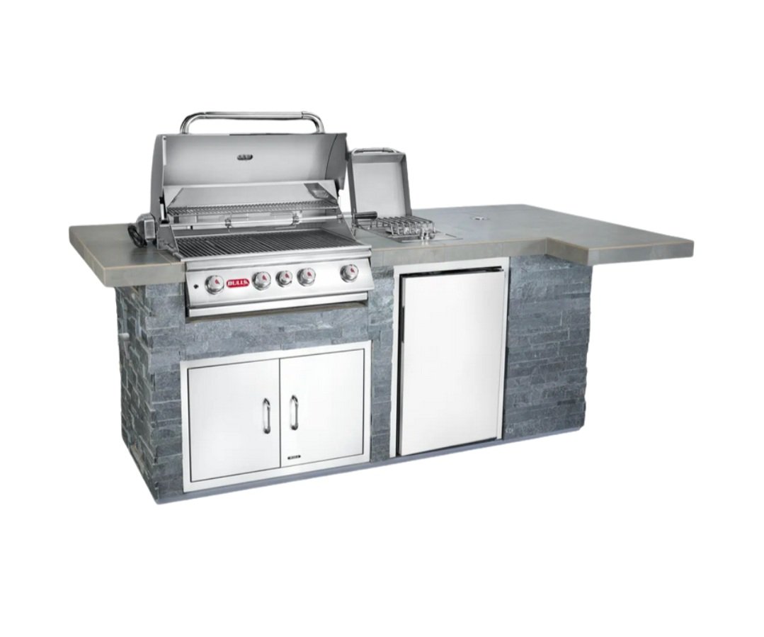 Build Your Dream Backyard Kitchen with Bull® Swim Solutions Pool Service’s Expert Guide