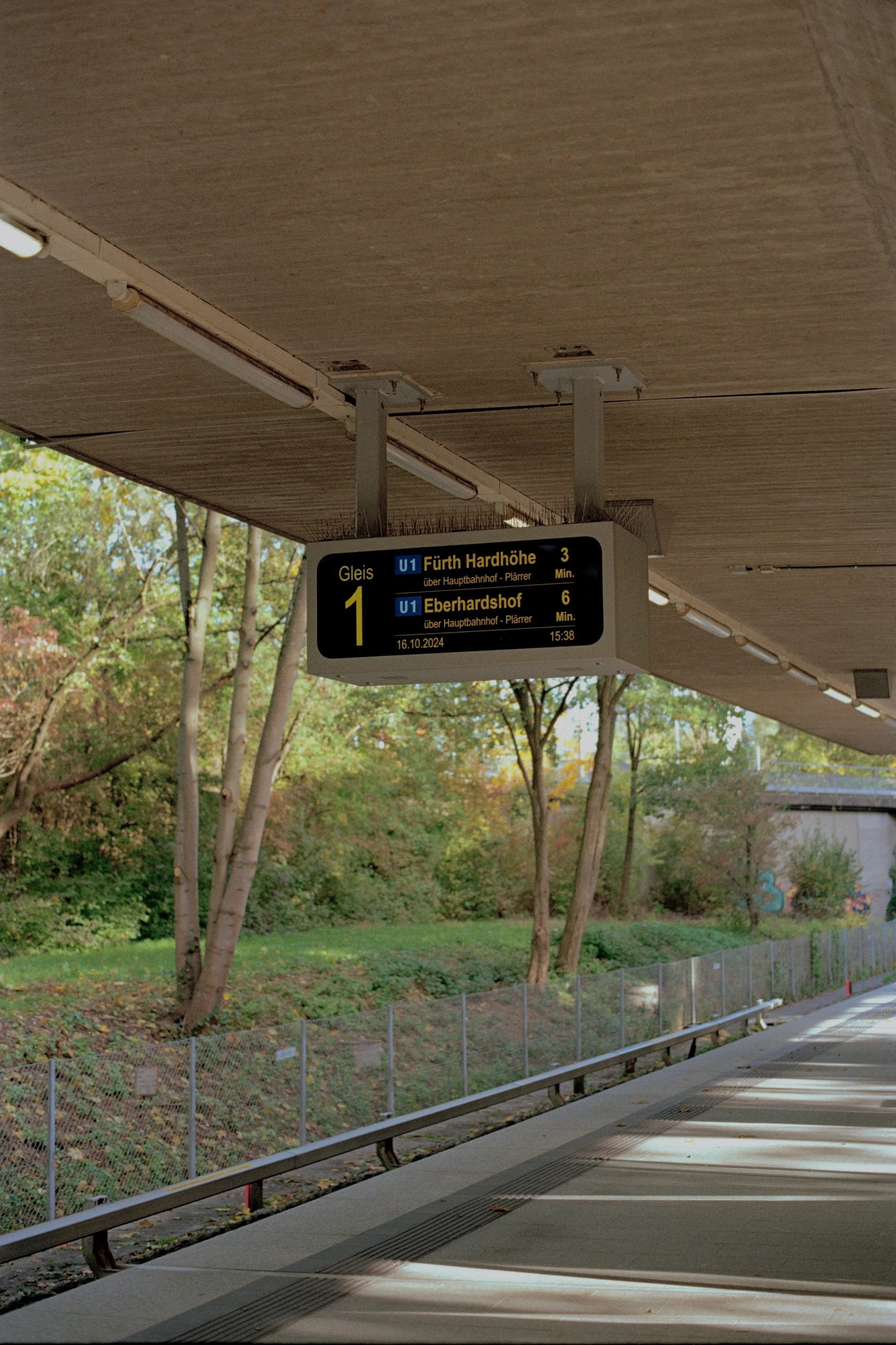 U1 Bauernfeindstraße.jpeg