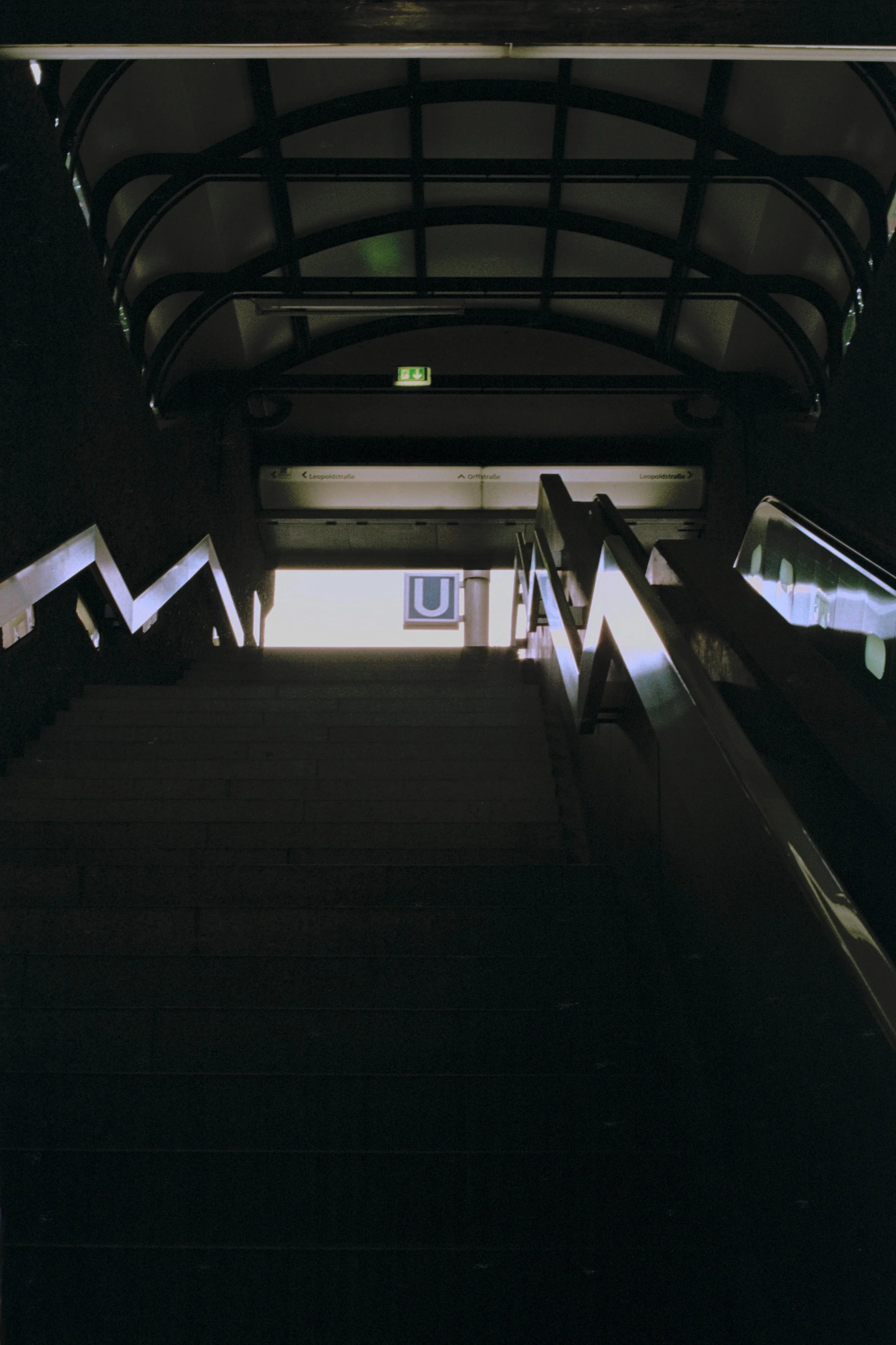 U2 Sankt Leonhard.jpeg