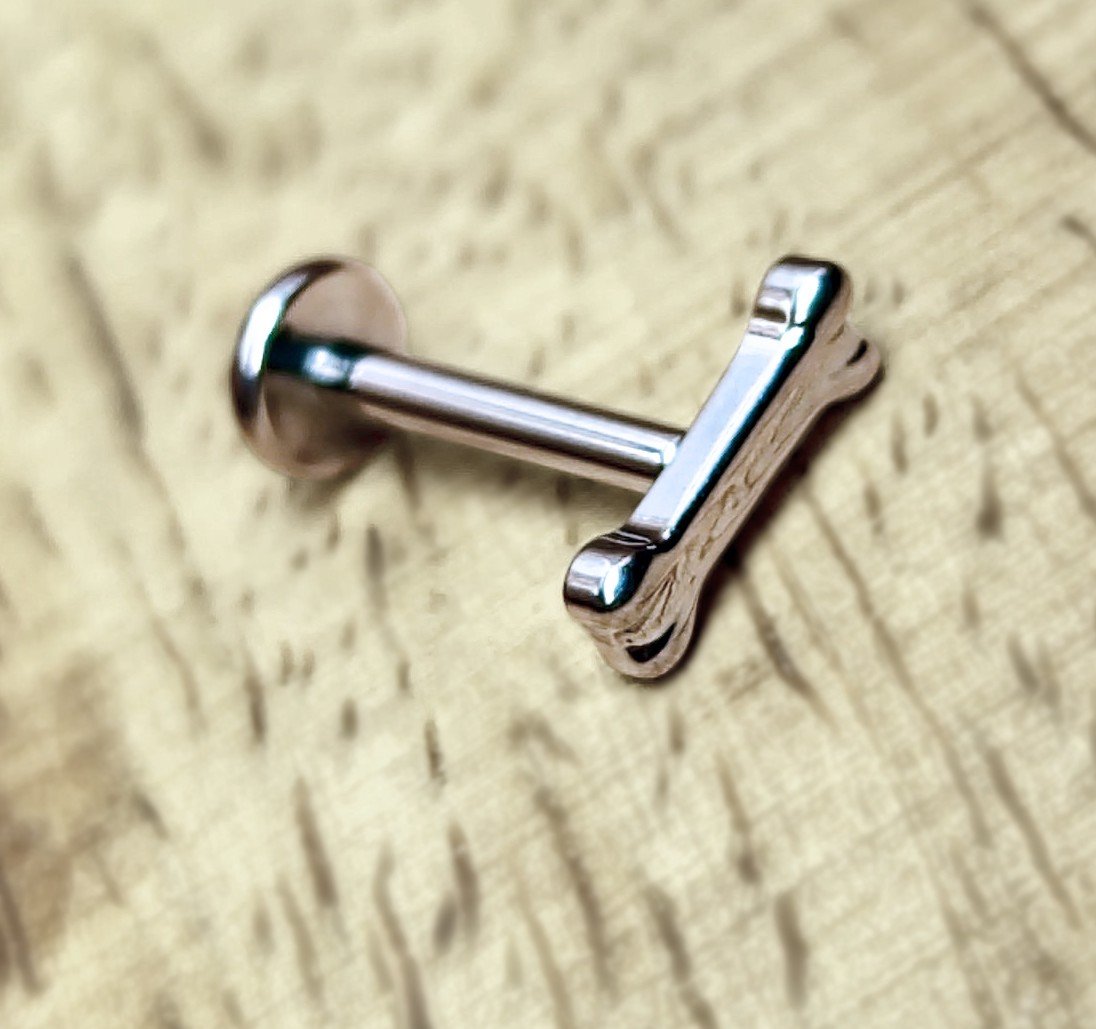 Thanatos’ Remnant - Titanium Bone Labret