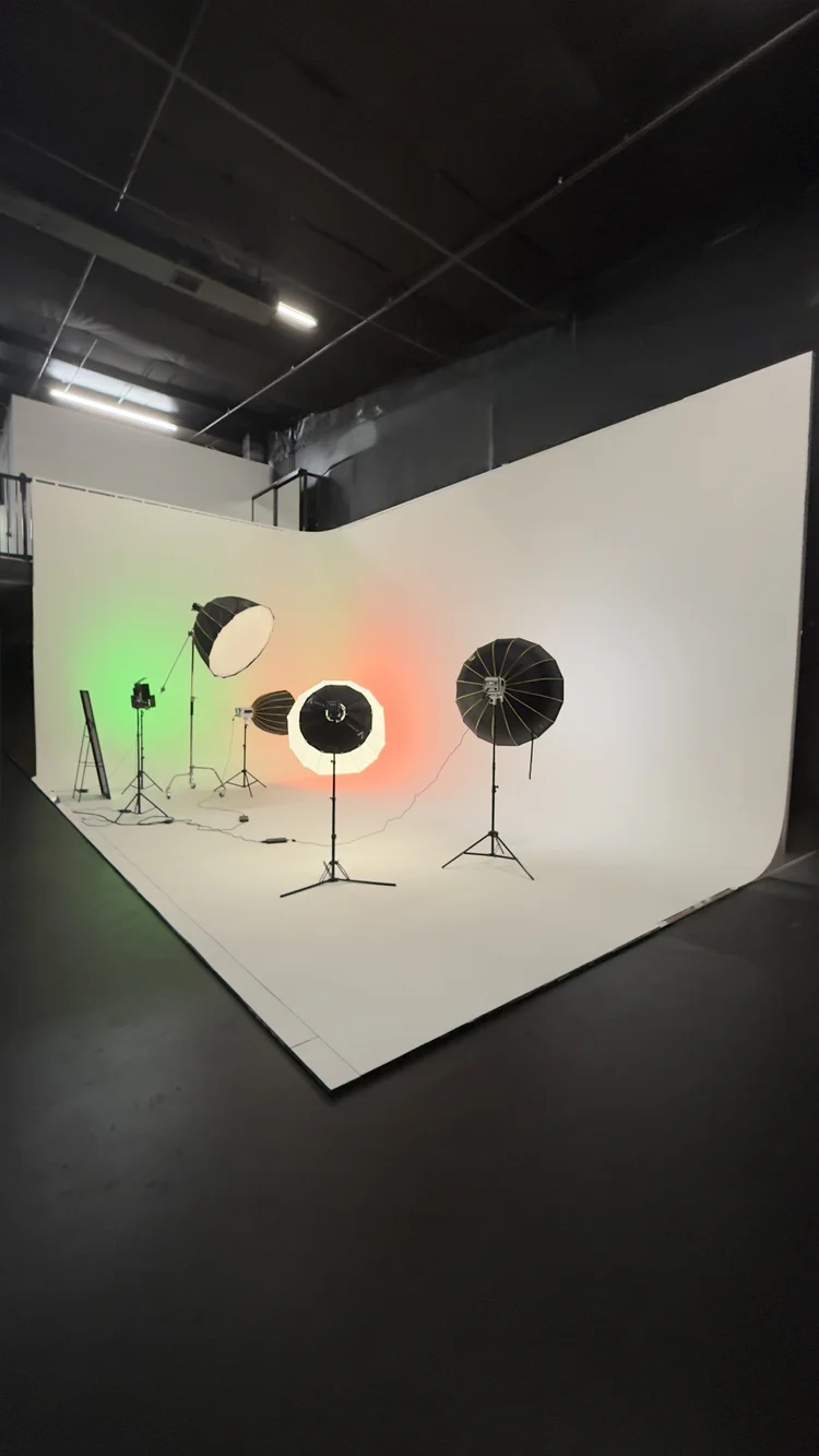 Las Vegas cyclorama wall photography studio