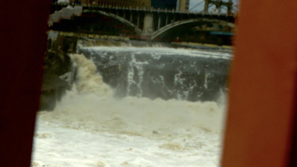 Sequence 01.00_01_41_18.Still002.jpg