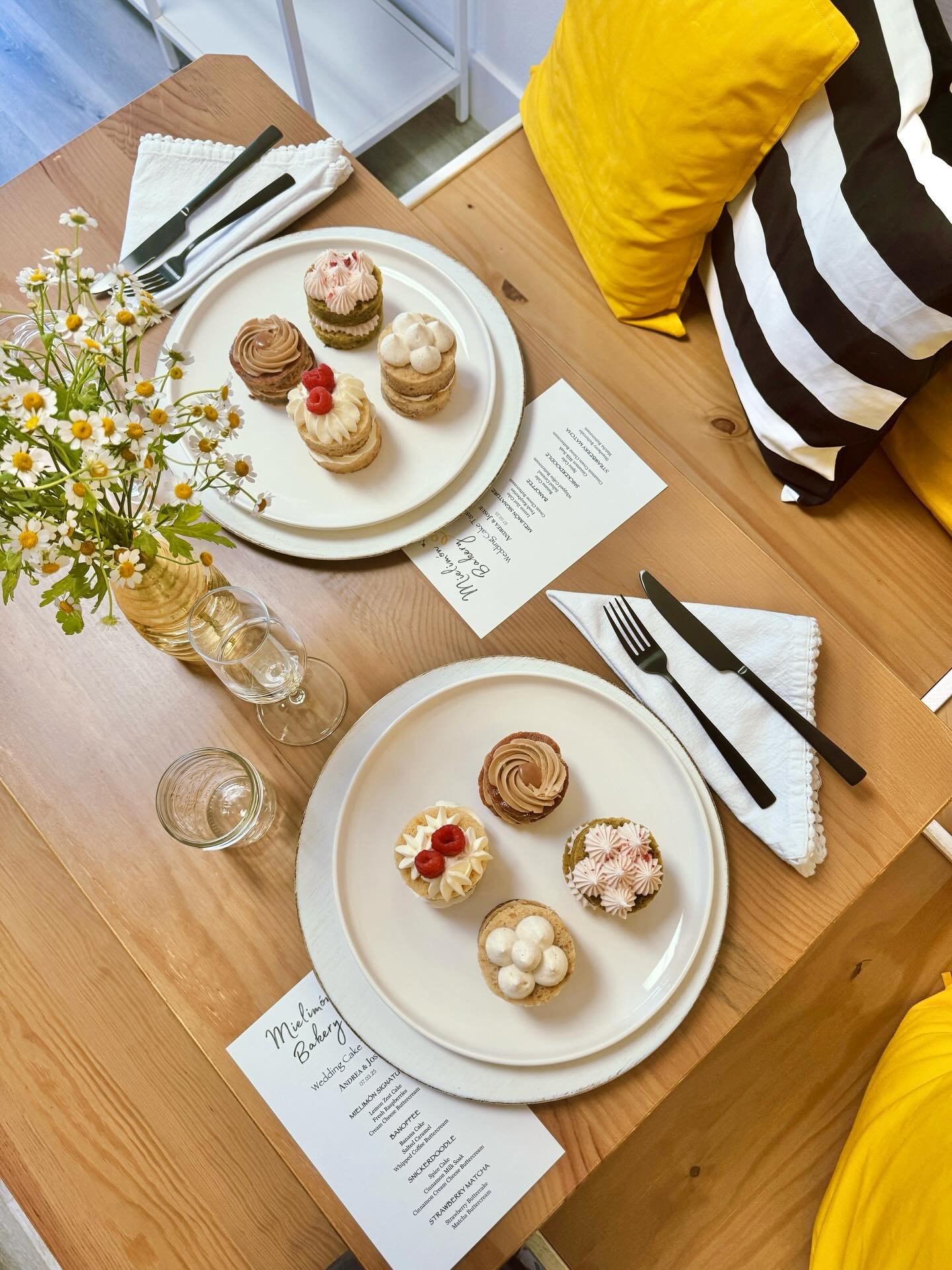We’ve had a couple of wedding cake tastings/ consultations this past week to kick off the month and they might be my current favorite part of what we do!
Schedule a consultation with us via email to get the conversation started about all thin