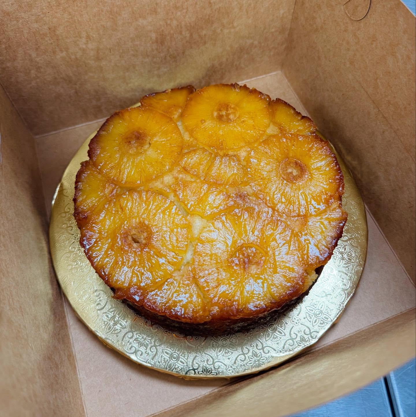 Happy Sunday dessert lovers!! ππΌππ»
Feeling grateful for all the orders we have gotten for custom birthday & celebration cakes.
I wanted to put it out there that if you look at our menus and are not seeing something specific that you would l
