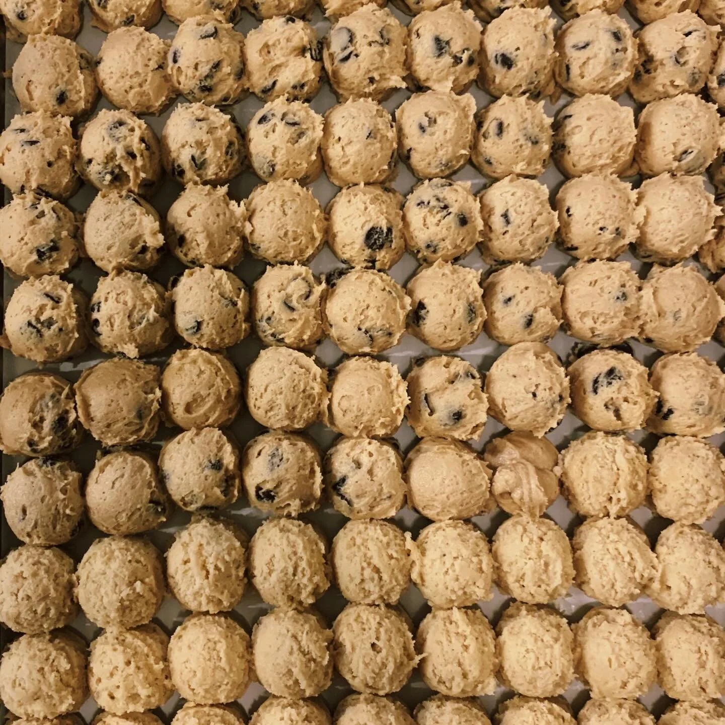 Thank you to everyone for your support over the weekend, we sold out on Saturday which was wonderful and so many of you came with your cash ready to buy cookies and other treats which was awesome to see. 

We will be getting together our transactions