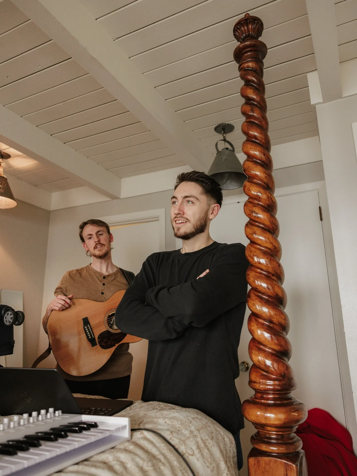 Writing days with some really special people 🙌🏼 Can&rsquo;t wait for you all to hear these songs