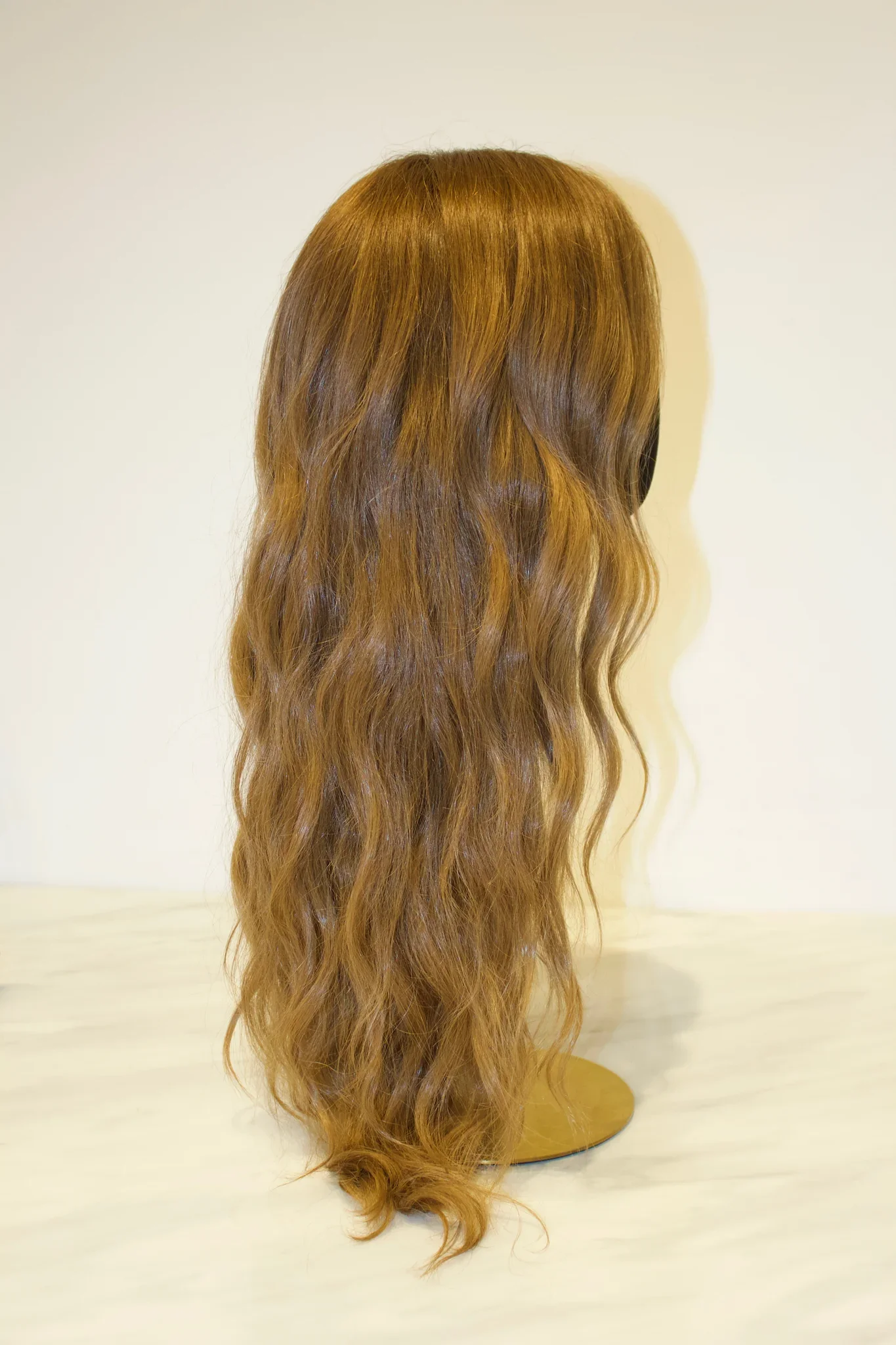 wig-dark-blonde-8-14.webp