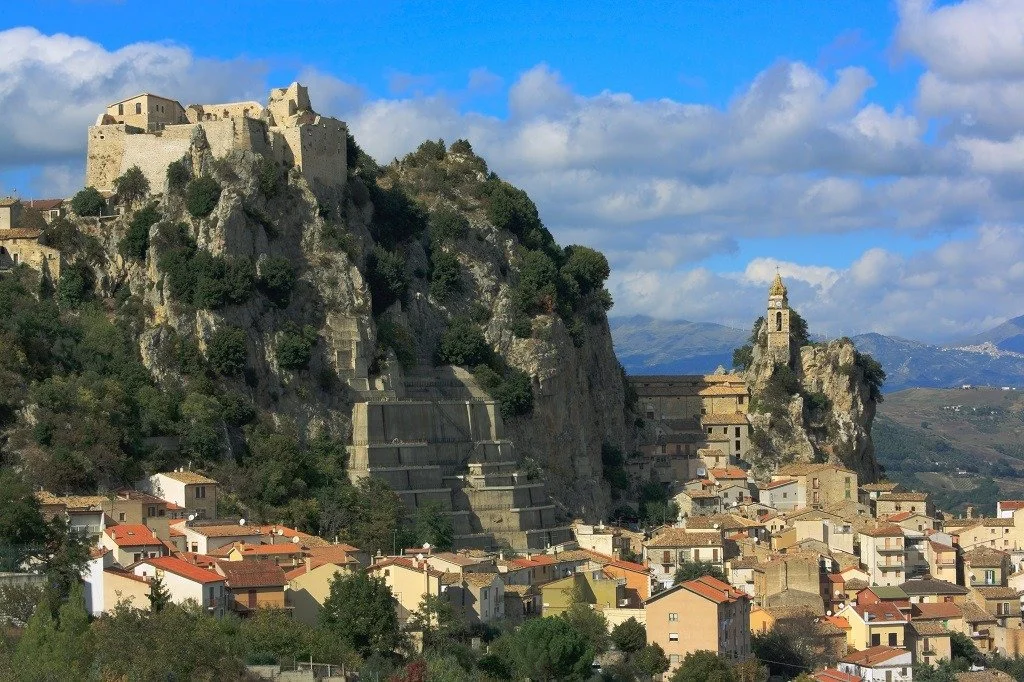 Exploring the Charms of Southern Italy: South Italy Tours