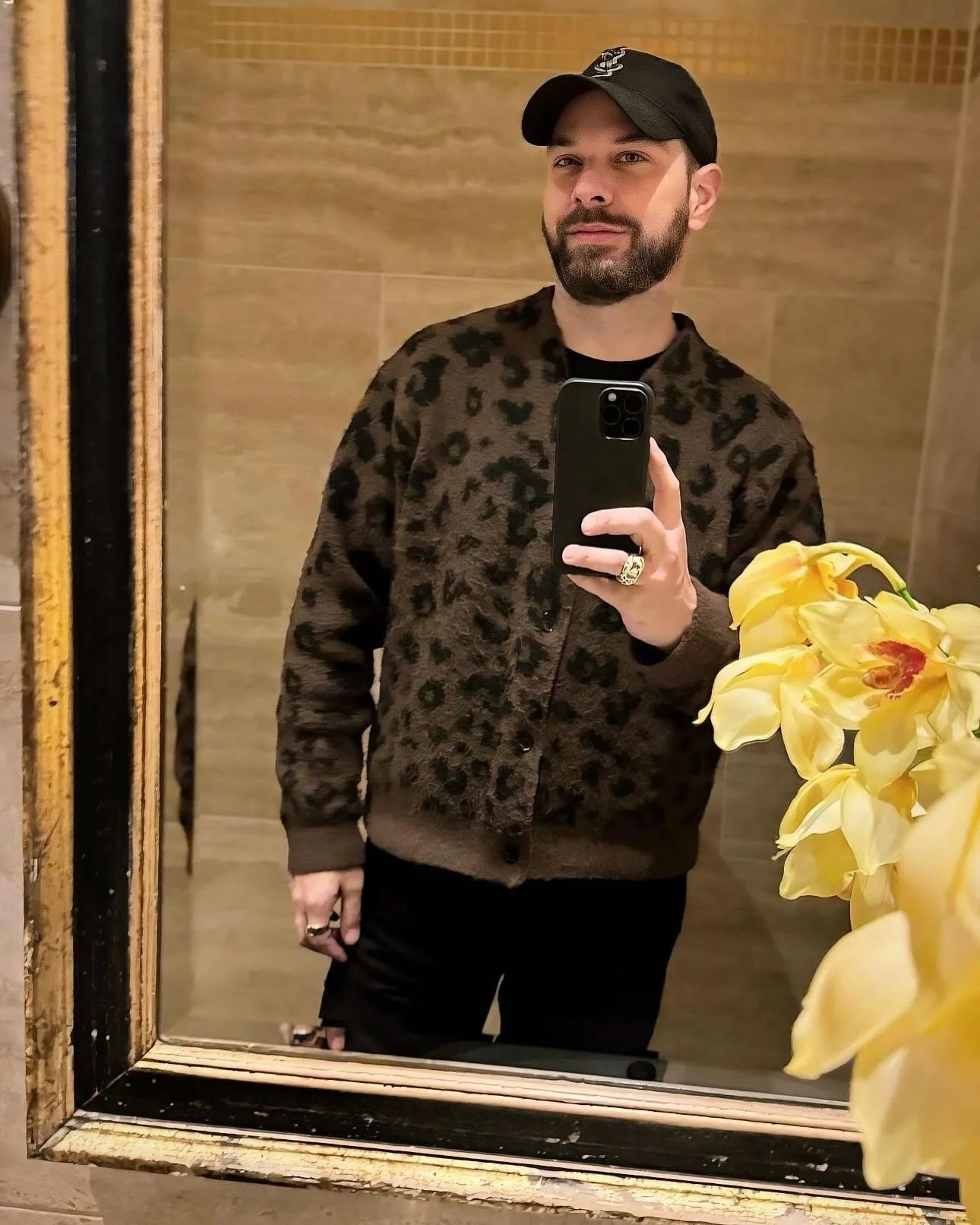 Lately. Connecticut -> L.A. / WeHo -> Disneyland -> London -> NYC. Jetlagged but thriving. ✈️ Had such a blast, but I&rsquo;m happy to be back in NYC and ready to make 2026 my b*%$#!