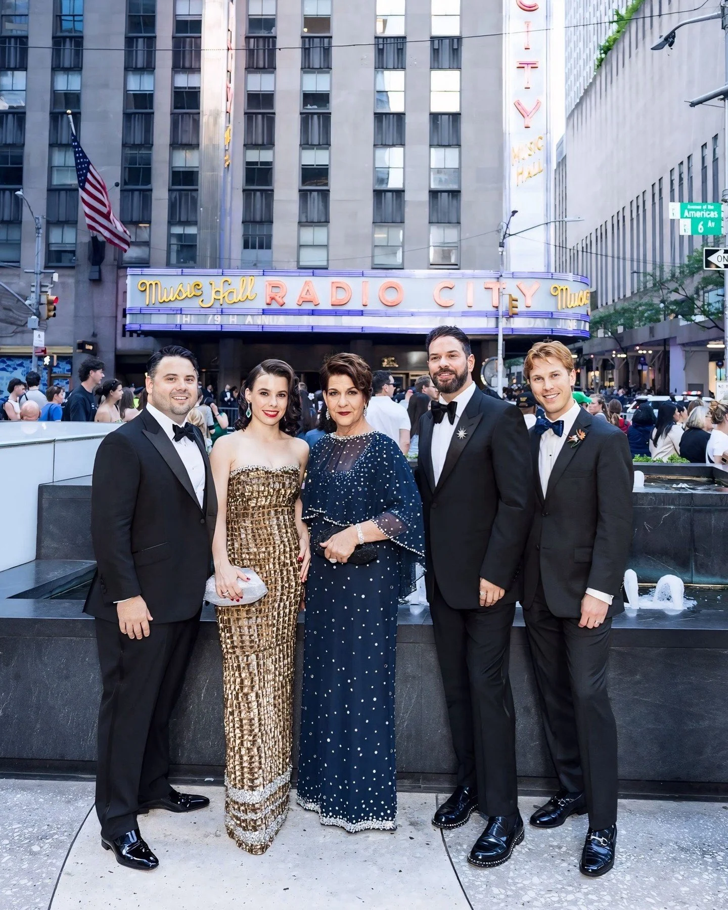 What day is it?! Still reeling from an unforgettable night celebrating the best of Broadway, specifically two incredible shows. I'm overjoyed that the legendary artistry, choreography, and iconic costumes of @catsjellicleball were honored with three 