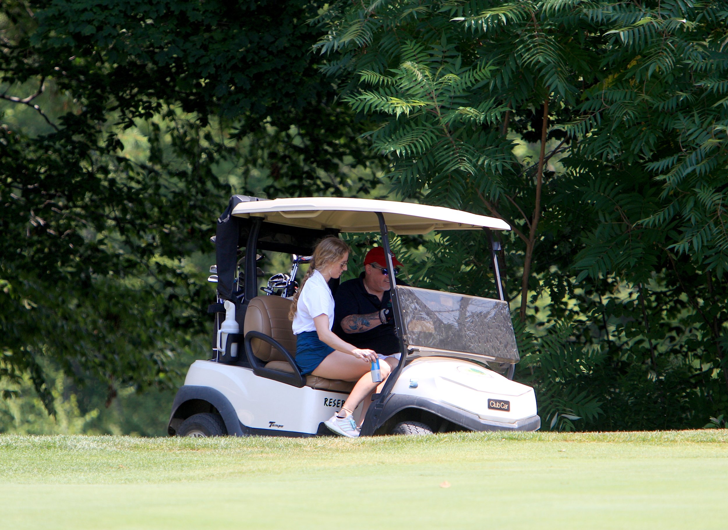 DONT TELL ME HOW TO DRIVE!