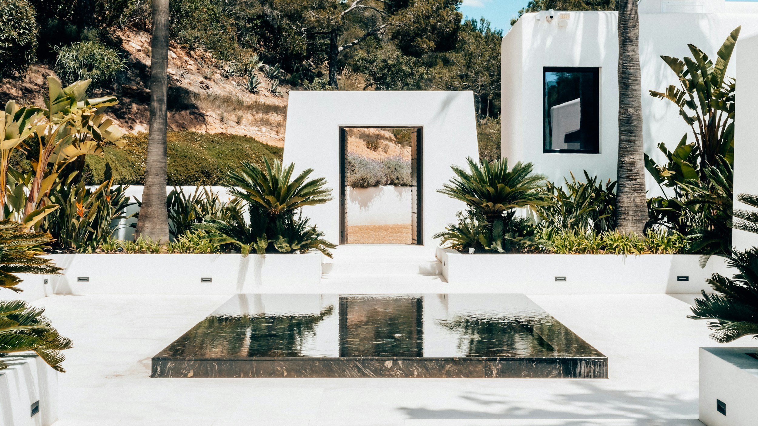 unsplash-image-MIhhtzH4Xw0.jpg