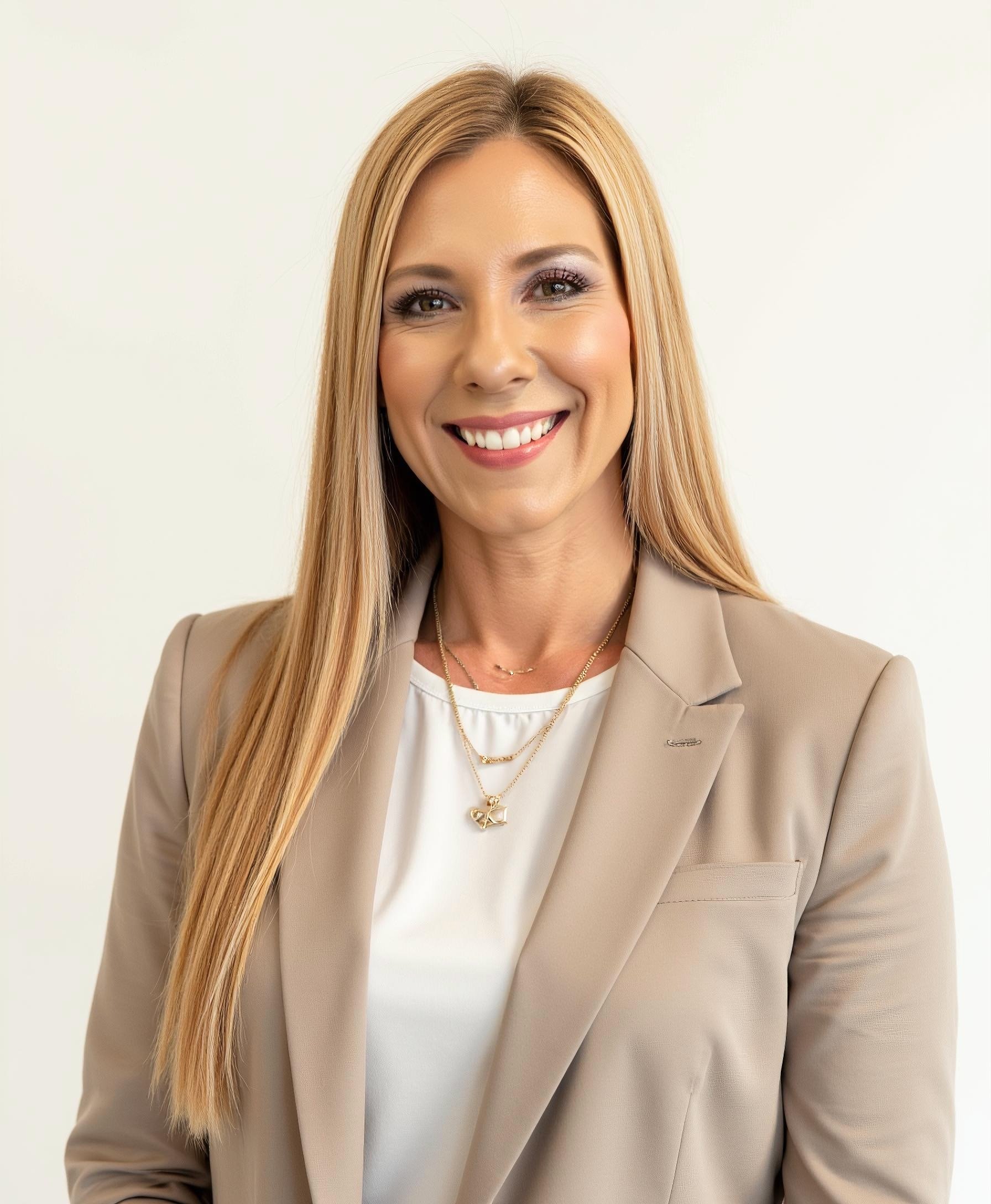 Mindy Jones, LPC Associate and couples counselor at Becoming to Belong Counseling & Coaching in Katy, TX