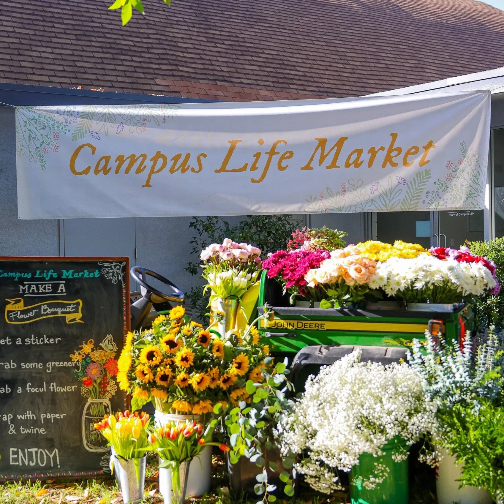 Campus Life Market
