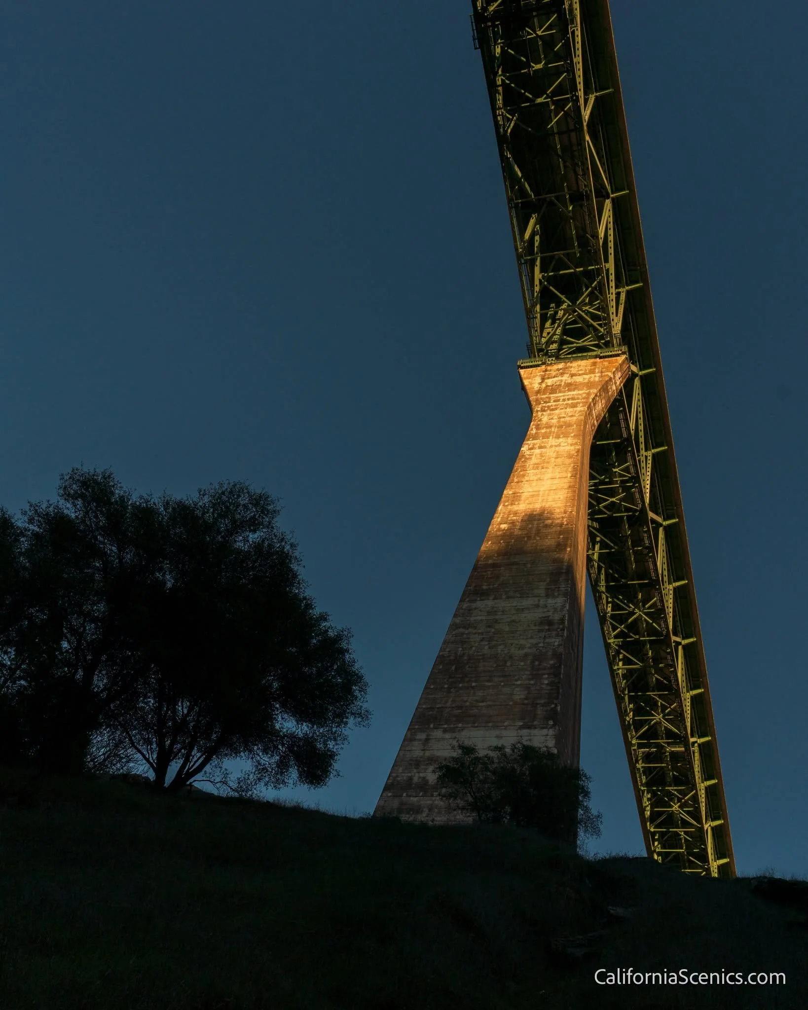 Chasing light at the Foresthill Bridge.