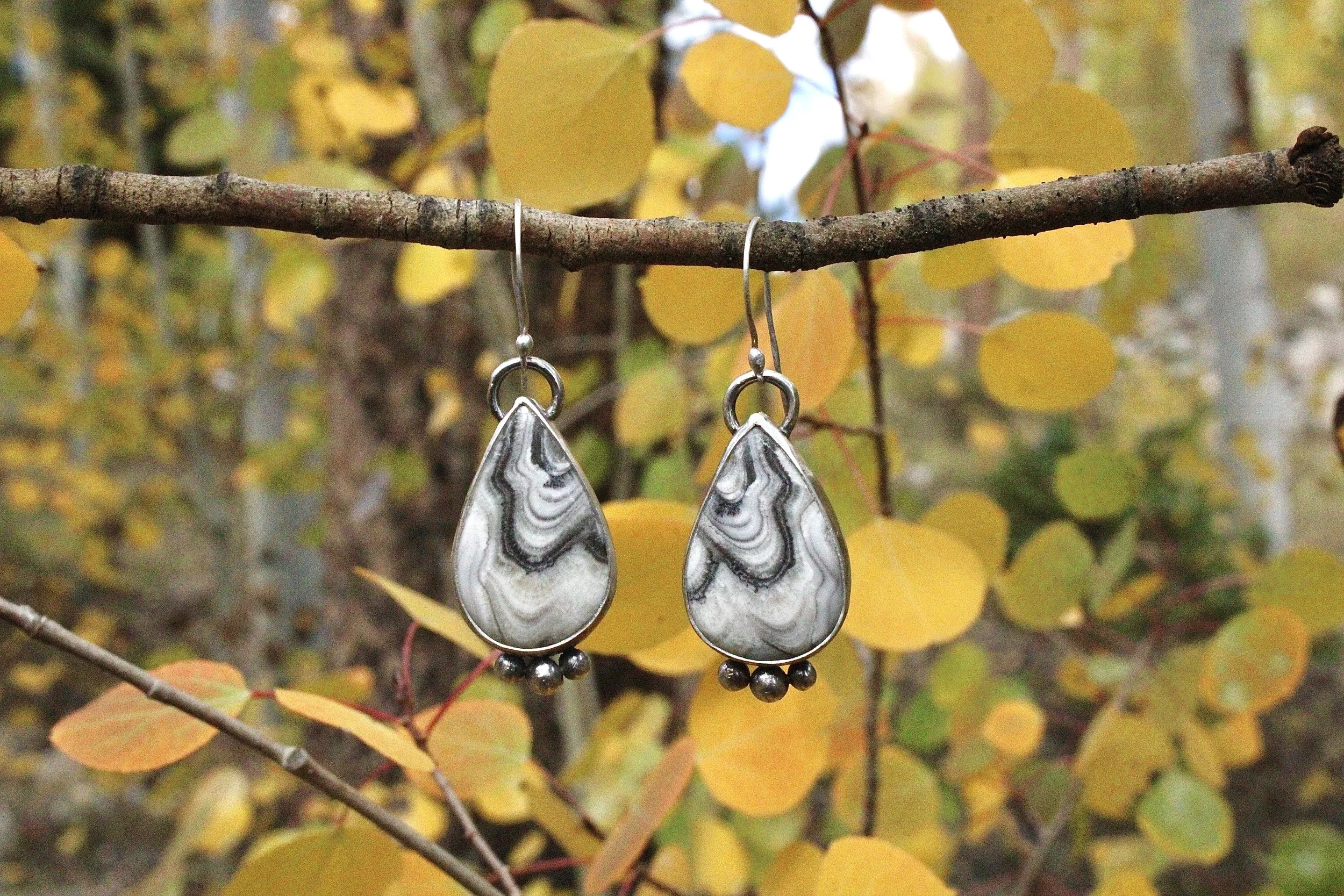 Lace Agate Earrings