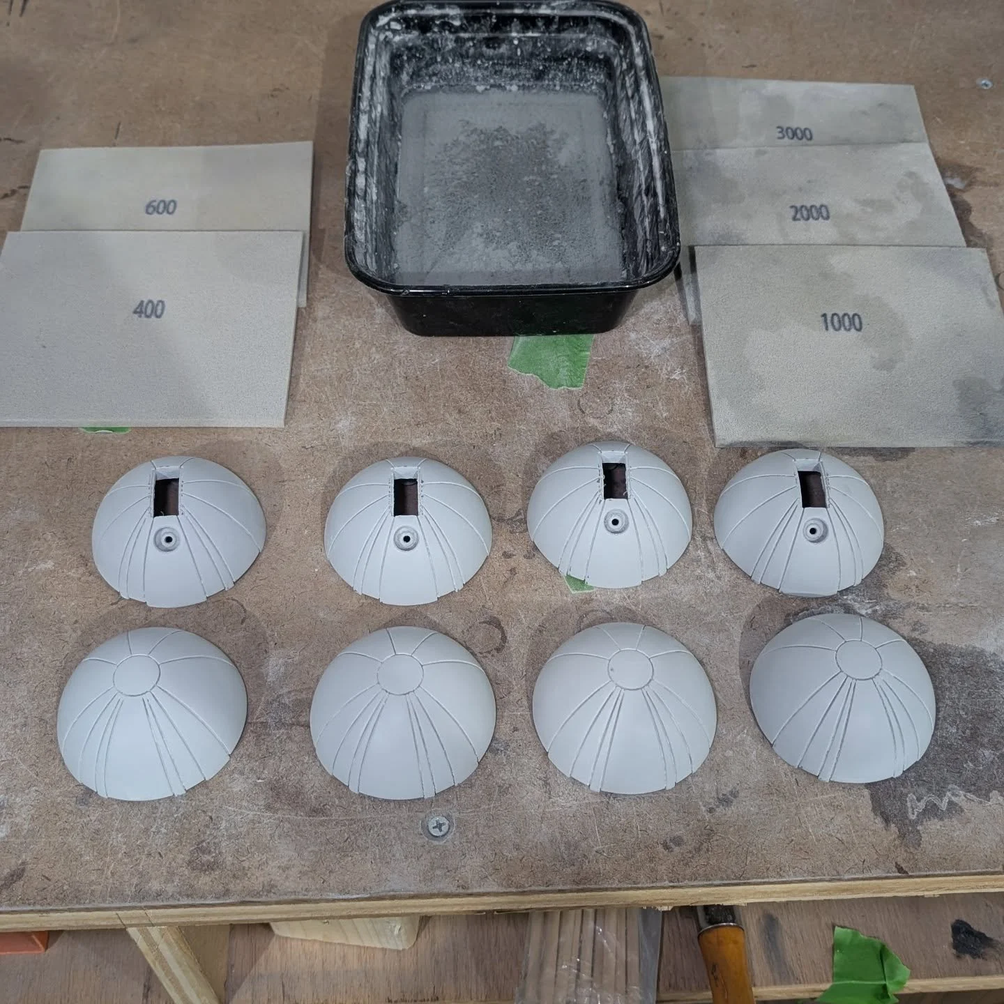 Another batch of #thermaldetonator getting ready for paint! Resin smoothed, sanded, primed, then sanded again up through 3k grit (probably overkill, but trust the process!). Letting the primer dry again after wet sanding and then on to paint!
#starw