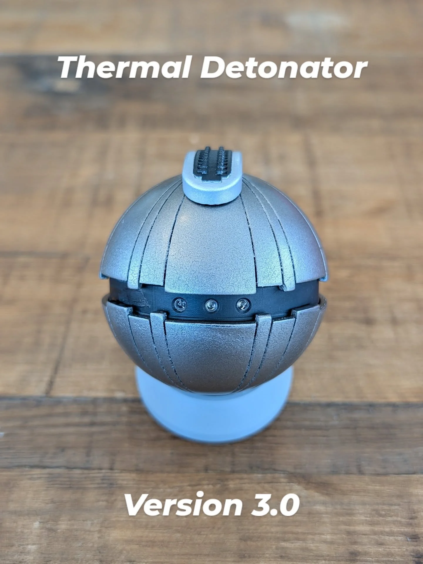 Assembled my first Version 3.0 #thermaldetonator - almost came out exactly how I wanted! There's a design error on the PCB I'll need to fix but I have a work around for the few initial prototypes I already bought. Used a more durable paint job for th