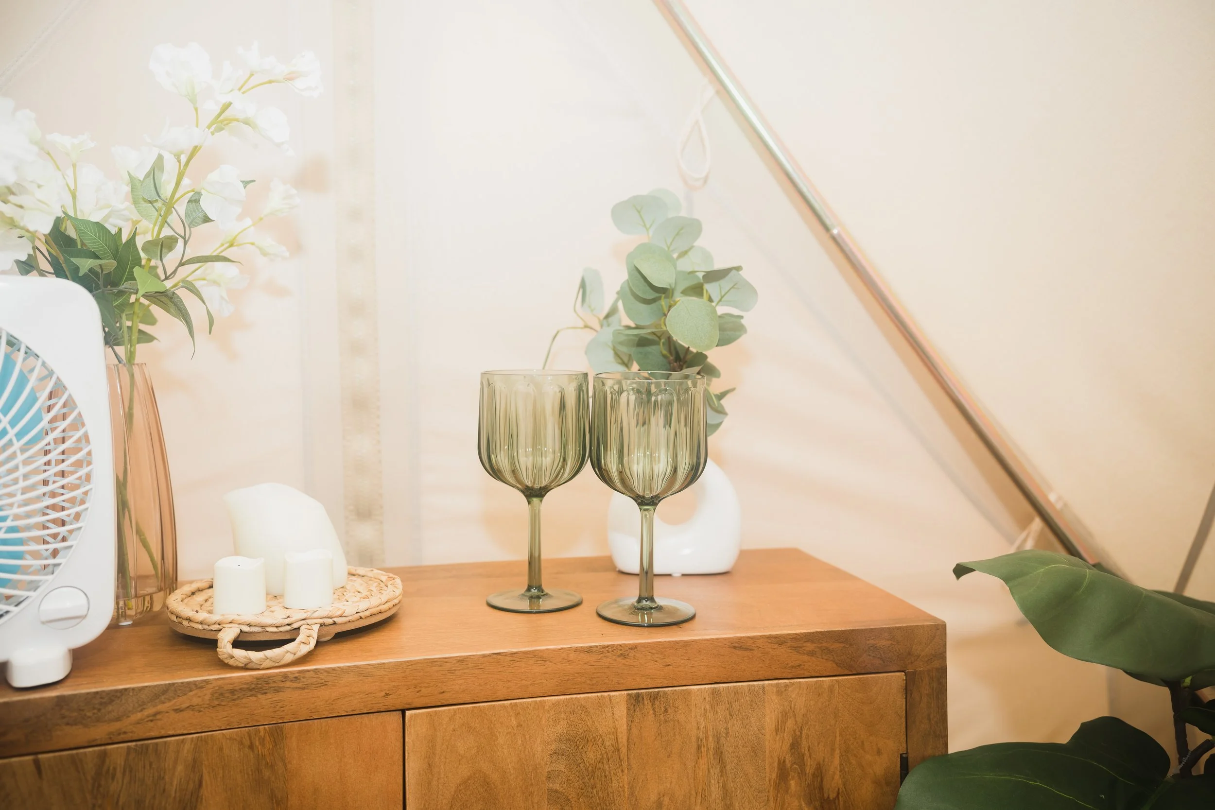 fun things to do near lake charles southwest louisiana couples night out unique stay glamping retreat.jpg