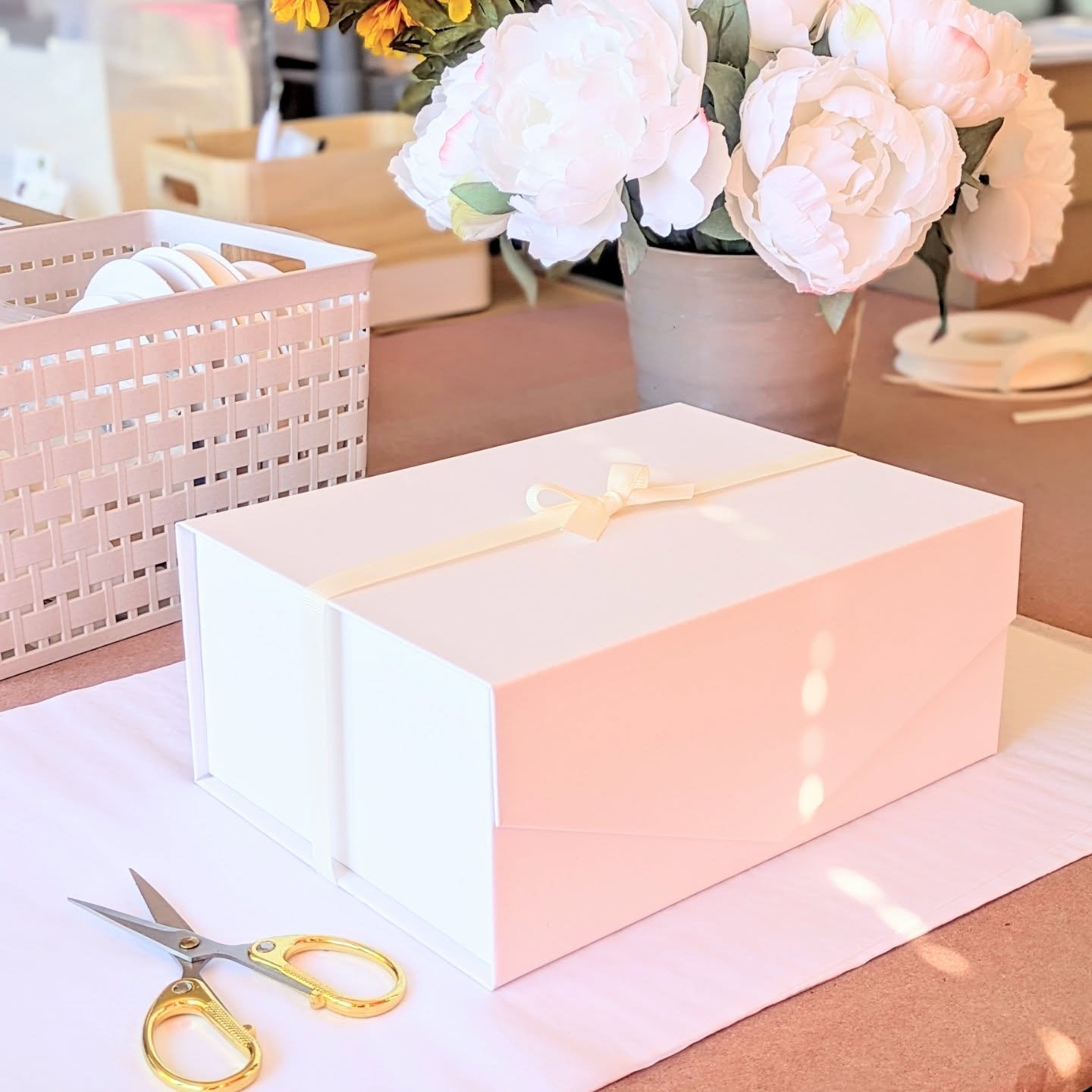 Custom Growth Charts are getting a packaging makeover today. Aren't they just the sweetest? Scoop one up for your darling sprouts soon! 💓 
.
.
.
#CustomGrowthChart #KidsGrowthChart #HandmadeGrowthChart #EtsyGrowthChart #PastelGrowthChart #NurseryGro