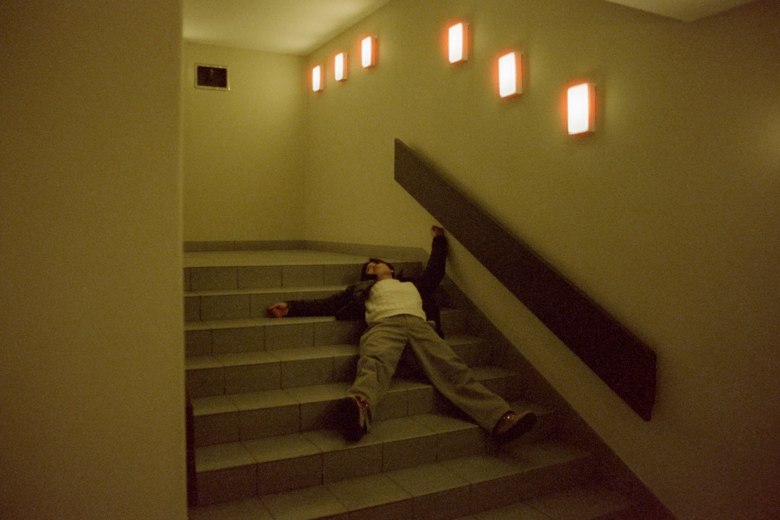 NeatFilmLab_TIF_3460_CineStill 800T-34.jpeg