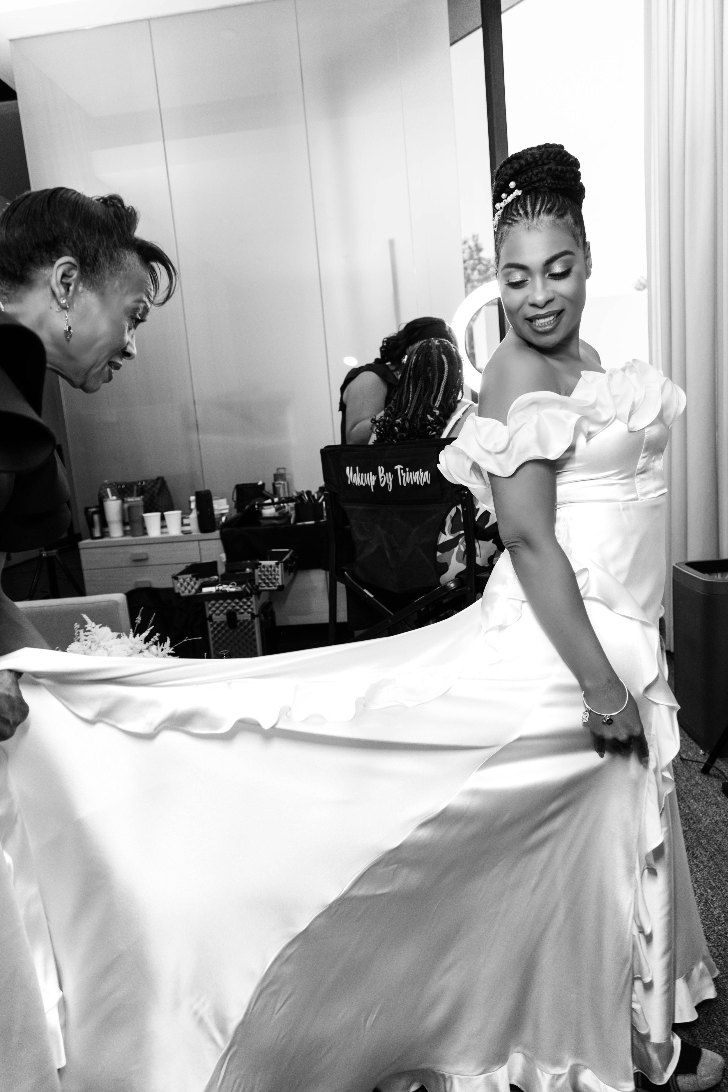 DRESS02BW.jpg