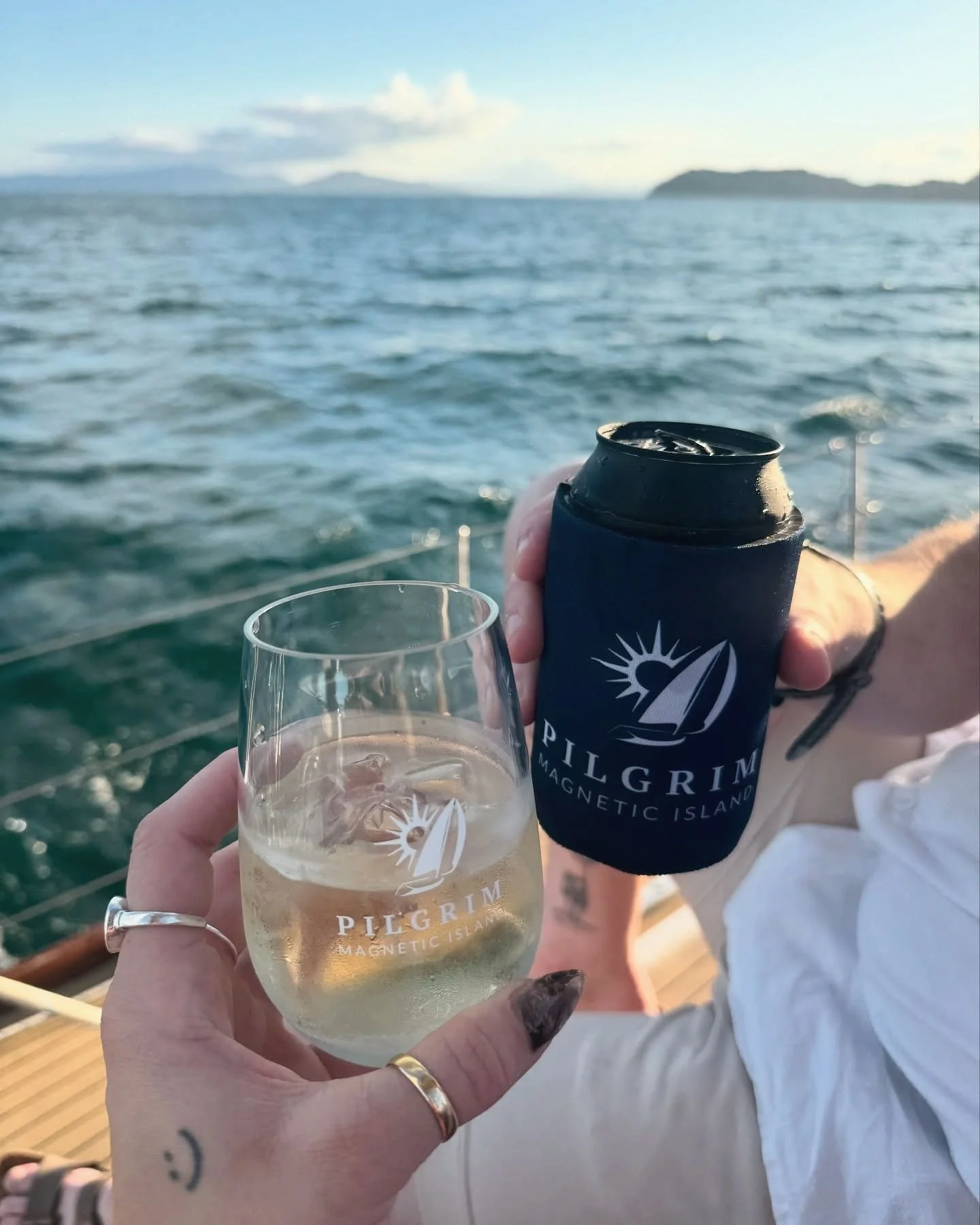 You don&rsquo;t need much to make this moment. Just a good pour from Tamburlaine Organic Wines, a cold Maggie Island Brewery beer, and Magnetic Island out in front of you.⁠
⁠
📷 @amanda.j.king ⁠
⁠
#pilgrimmagneticisland #pilgrimsailing #thisismagneti