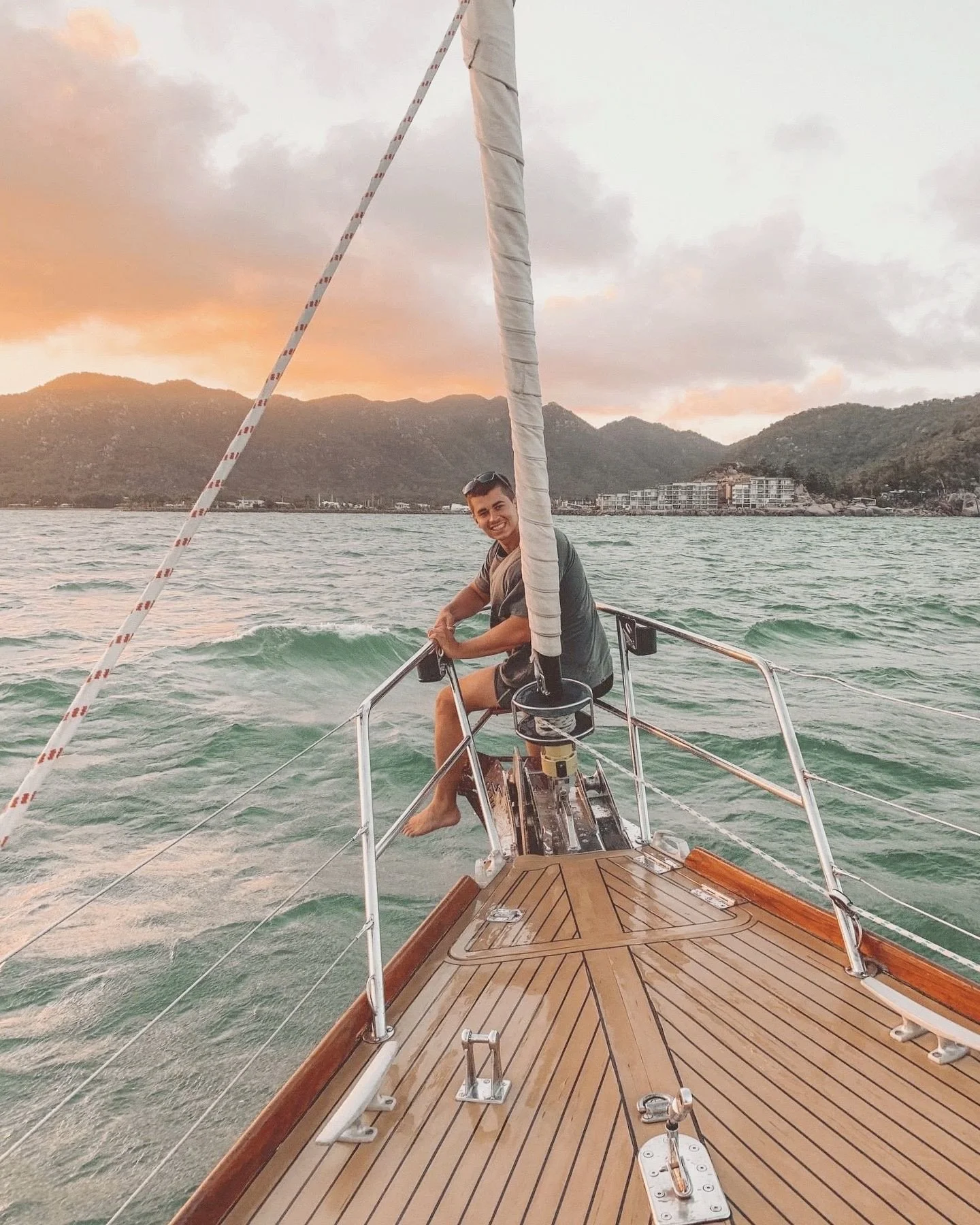 The Princess Seat &mdash; for anyone who likes the view first and the chatter second.⁠
⁠
📷 @cortneetherese ⁠
⁠
#pilgrimmagneticisland #pilgrimsailing #thisismagneticisland ⁠
#magneticisland #sunset #sunsetsail #sunsetsailing ⁠