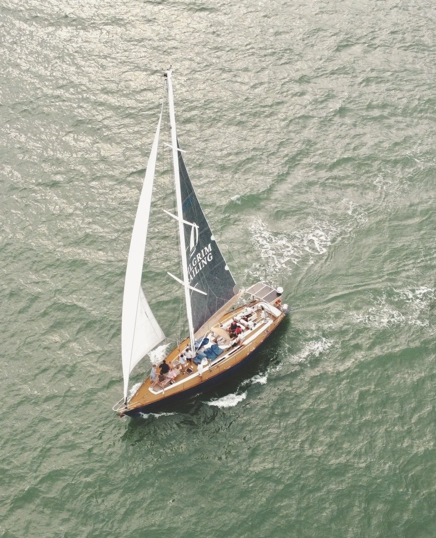Sails up, worries down. Spot us out on the water? Tag #hellopilgrim &mdash; we love seeing your photos.⁠
⁠
#pilgrimmagneticisland #pilgrimsailing #thisismagneticisland ⁠
#magneticisland #upforunexpected #slowtravel