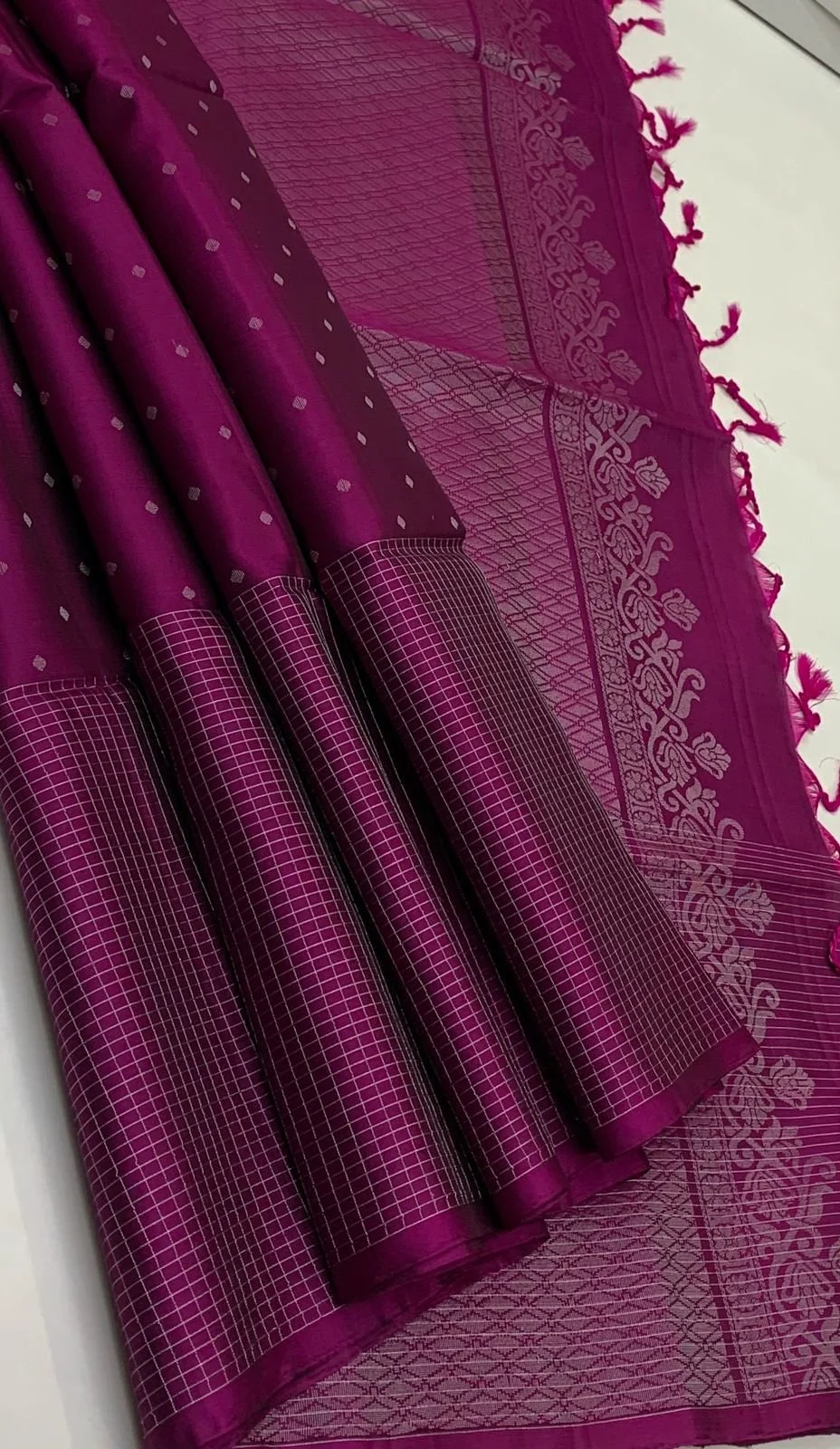 Pure Kanchipuram soft silk sare(maroon with silver zari and turning border,running blouse )