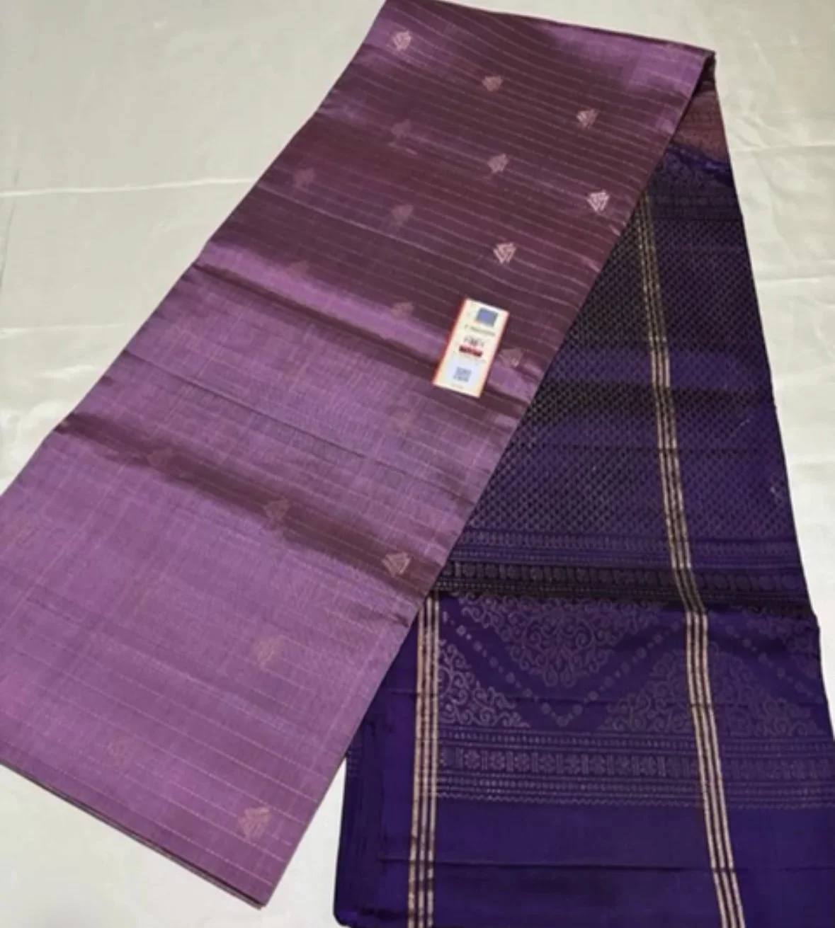 Pure Kanchipuram soft silk saree(onion pink and dark purple with gold zari )