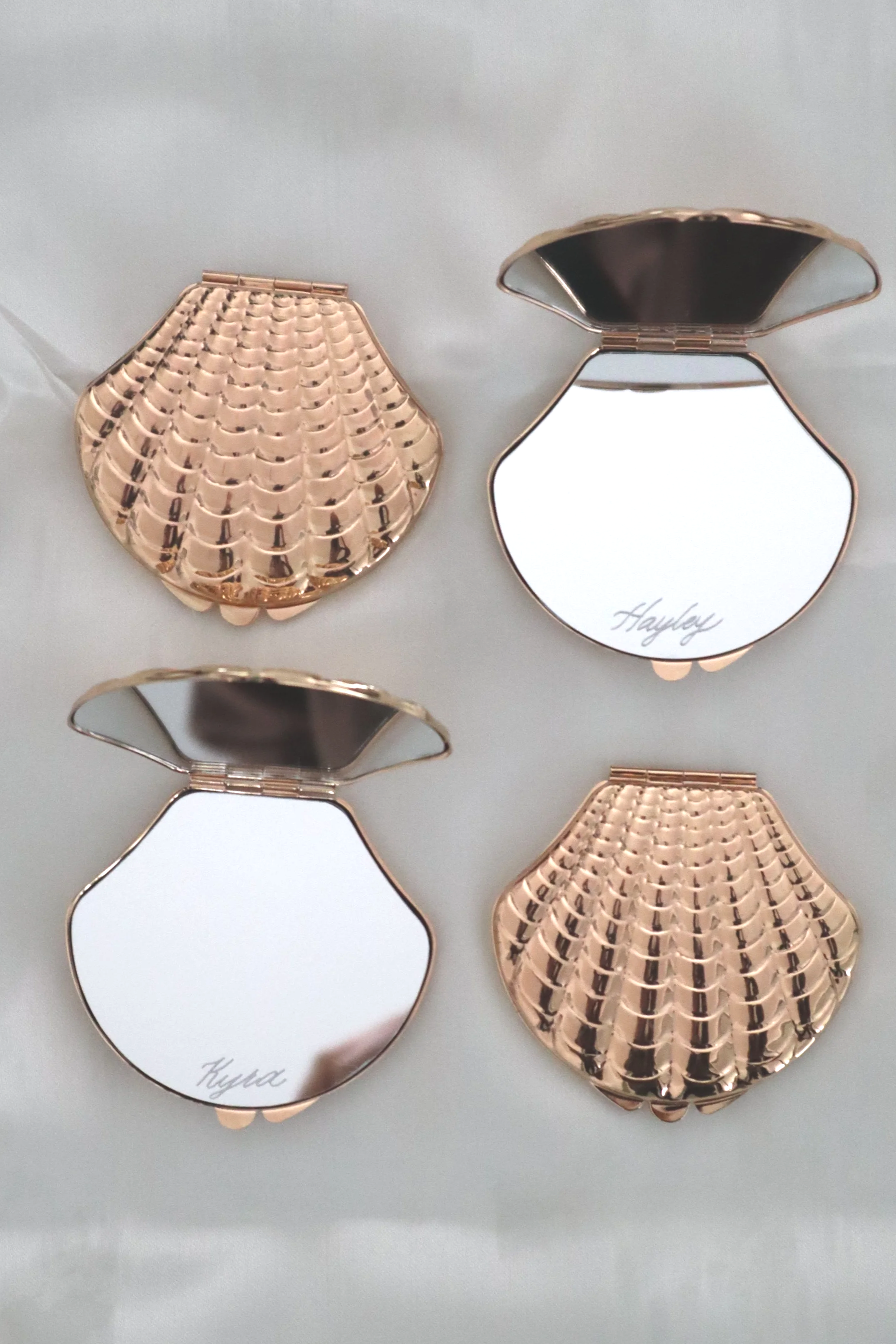 Engraved+Seashell+Mirror+1.png