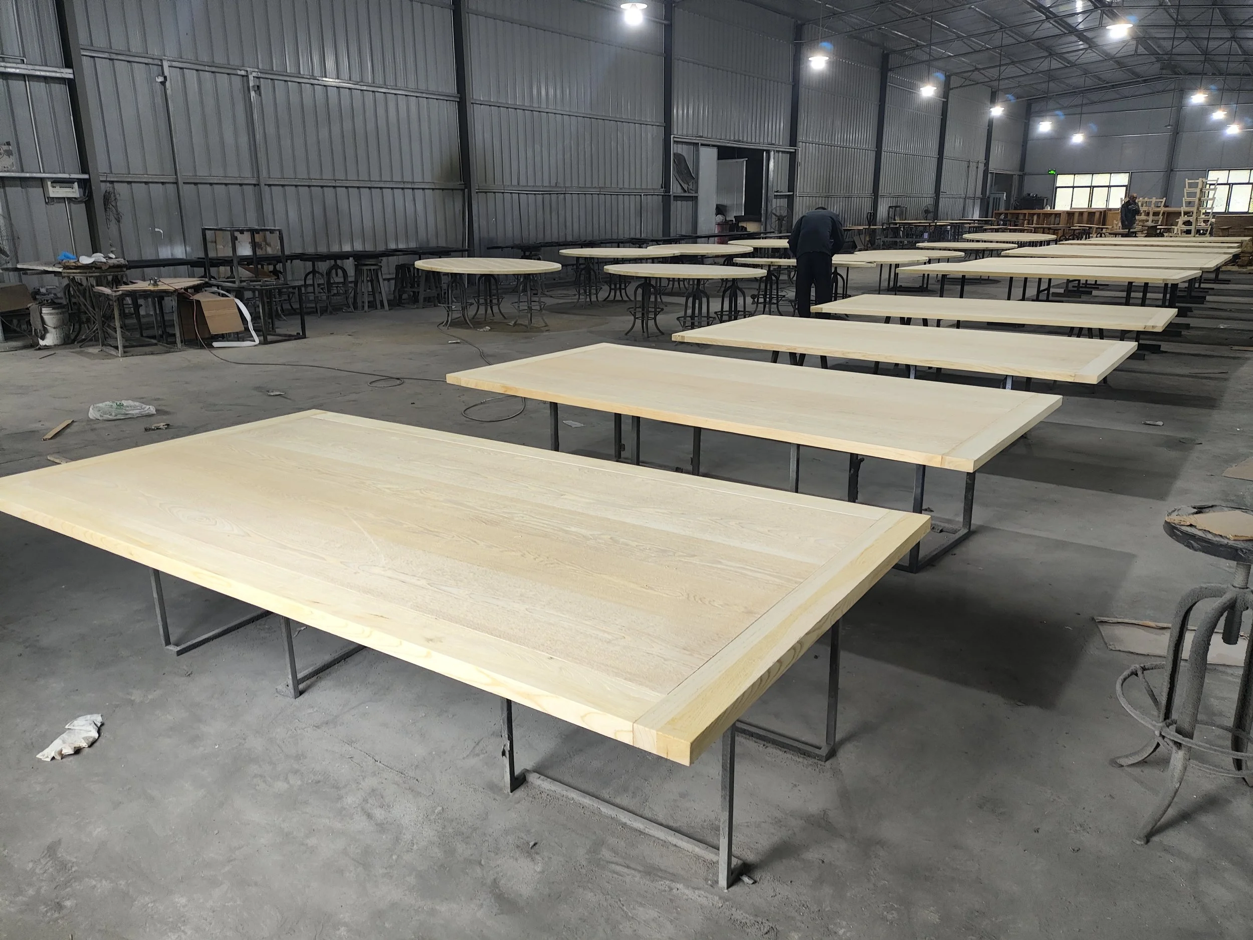 Between Wood and Time: Inside a Chinese Wooden Furniture Manufacturer