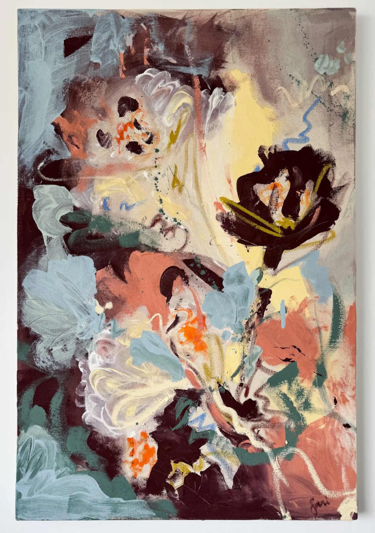 on arrival, acrylic and oil on raw canvas, 91 cm x 61 cm, 2025