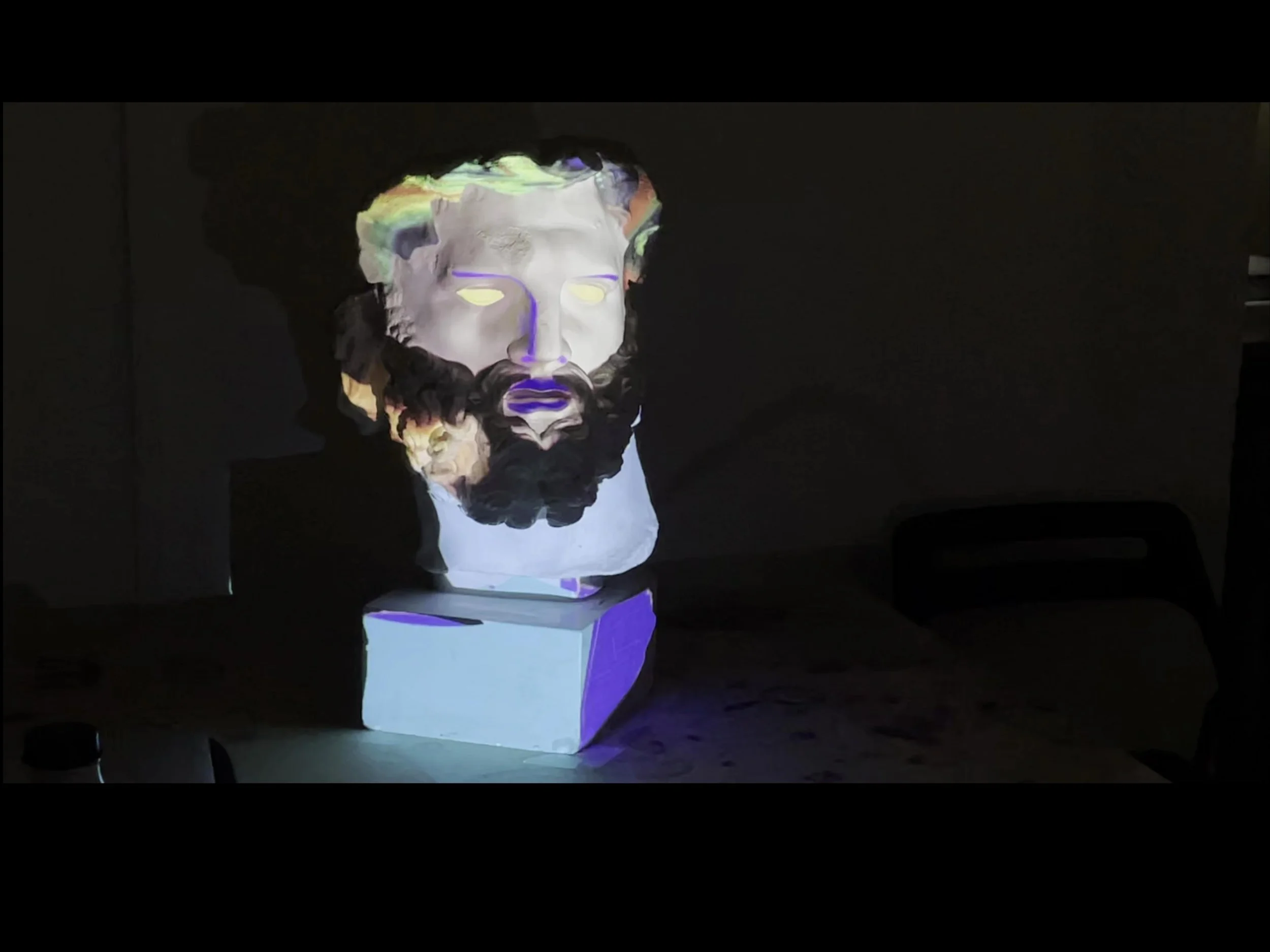 Aquaman : Sculpture with AR Projection