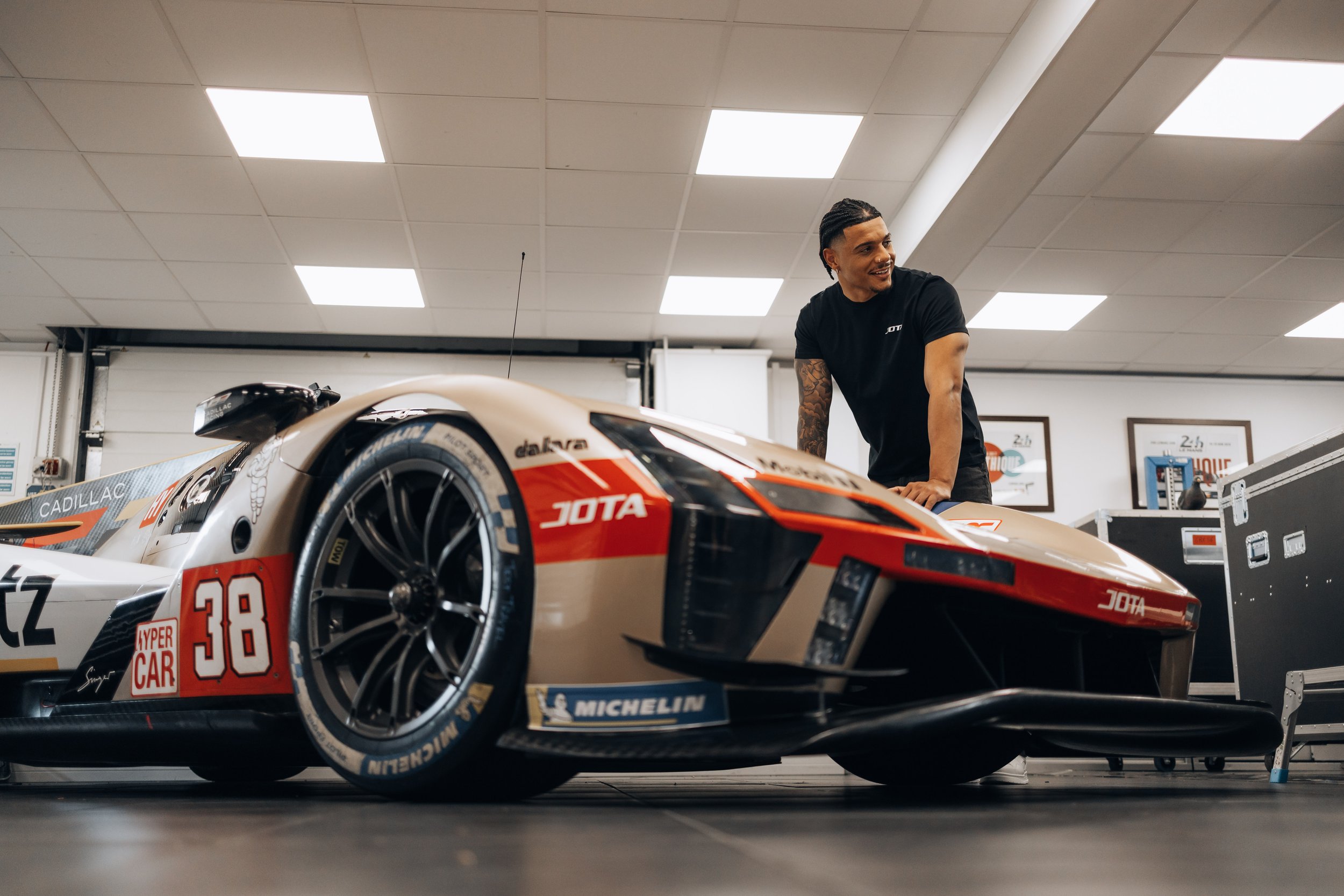 Cadillac Racing x HERTZ Team JOTA Sport