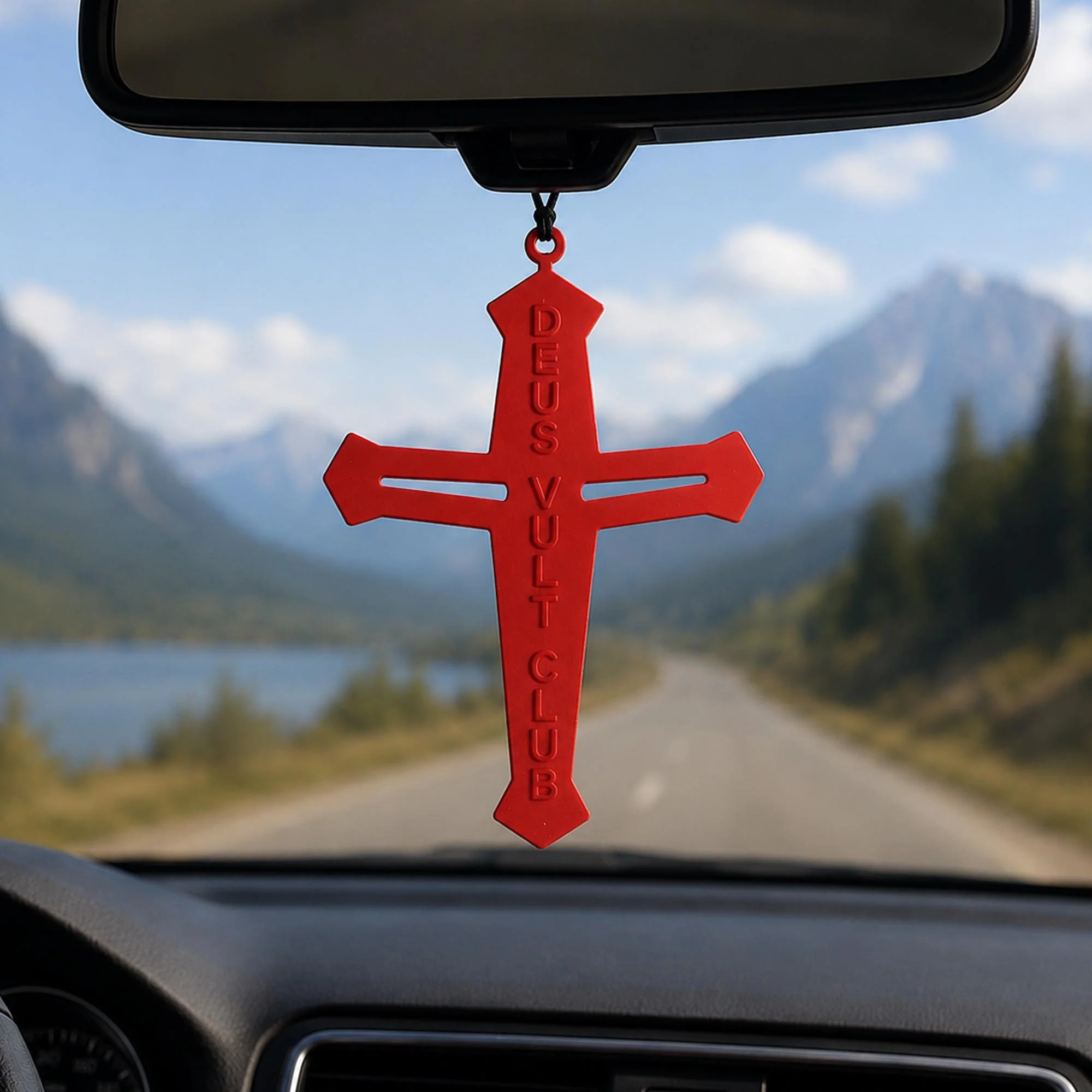 Deus Cult Club Rear View Mirror Pendant 001.jpg