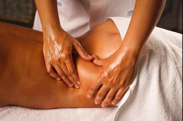 couples massage class 7.jpg