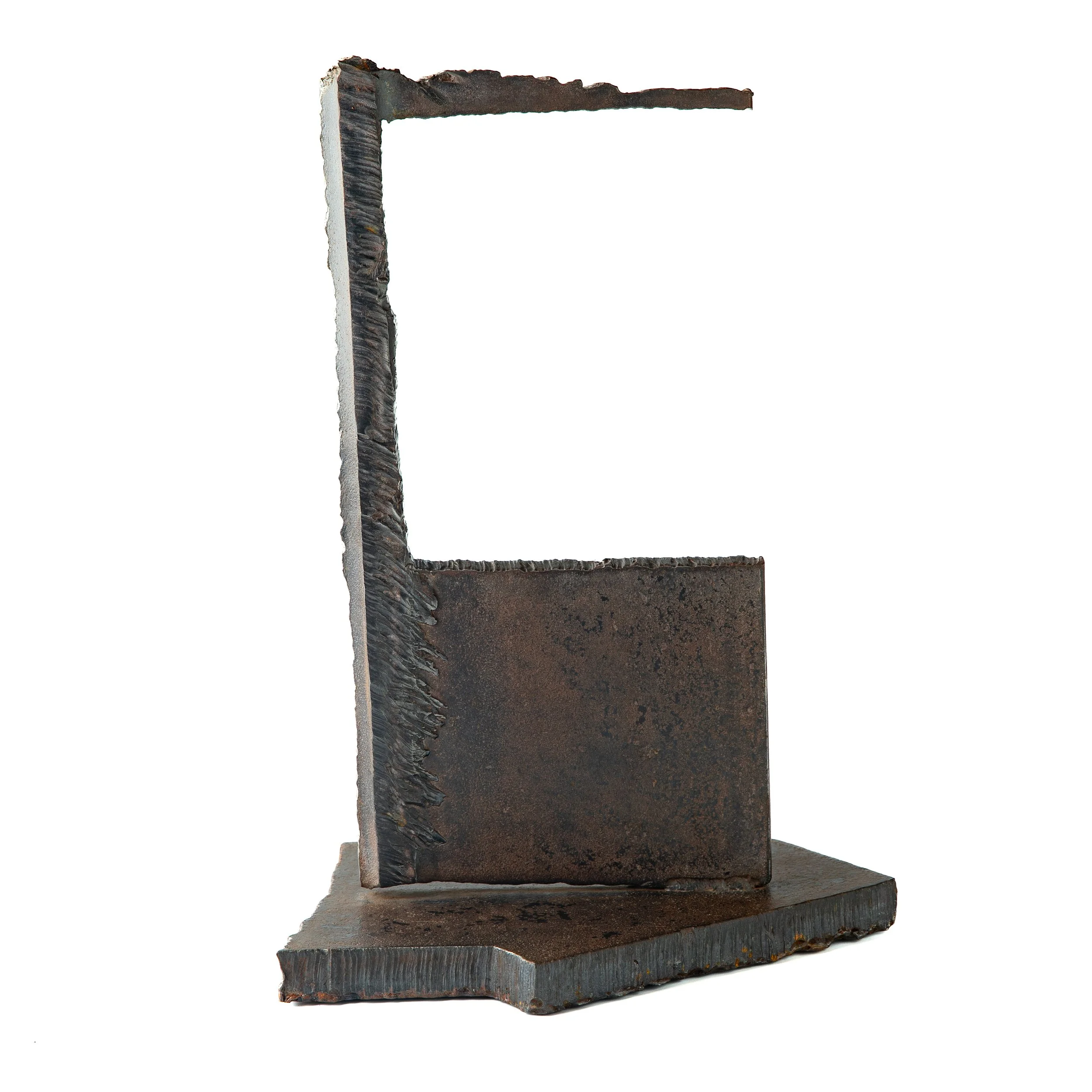 PORTAL, 2021
welded steel, found objects
17.5 x 12.5 x 8.5 in.

Retail $4500
Winter Sale $2250
