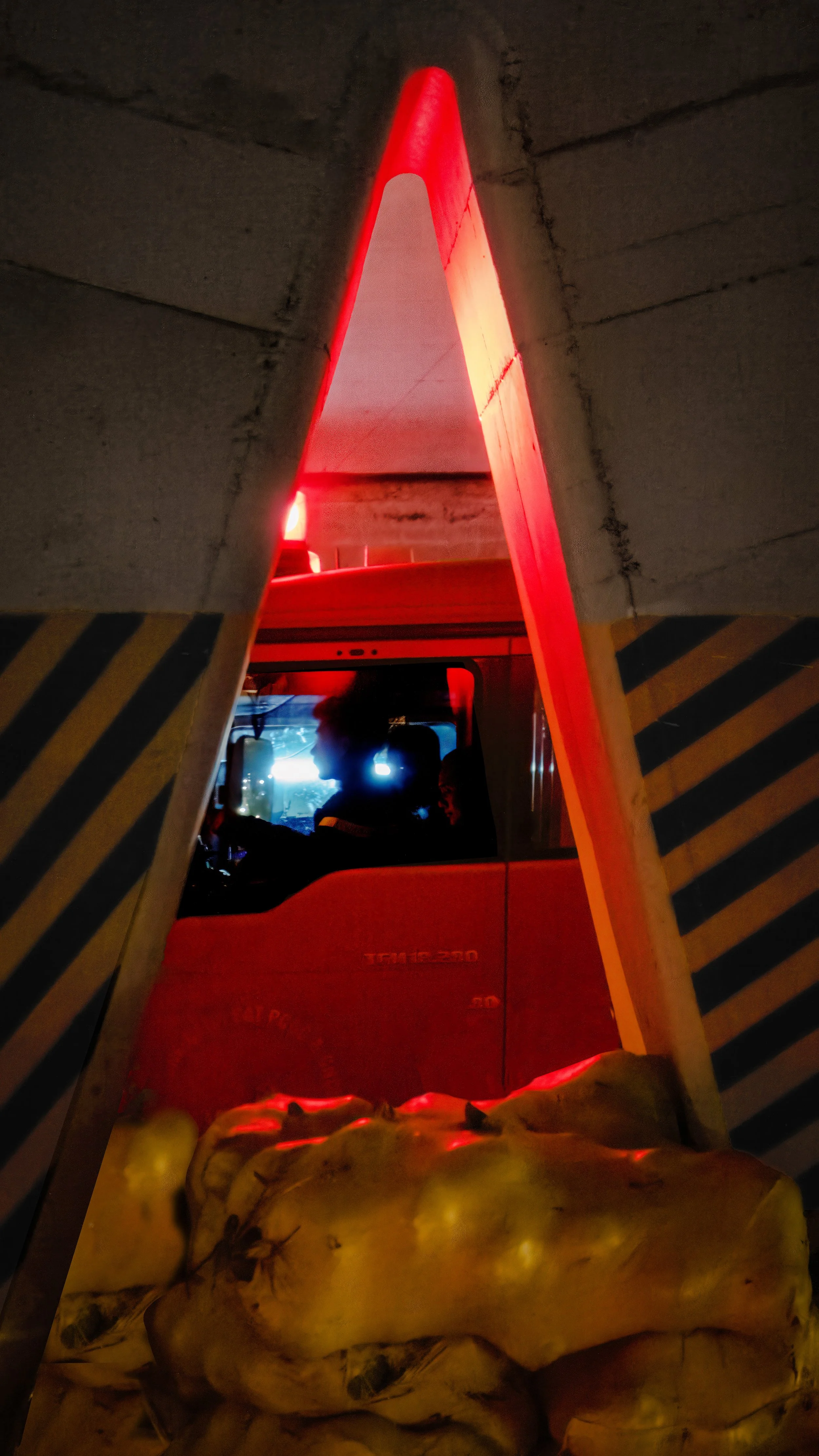 30 tết_FULL_Red_001 copy.jpg