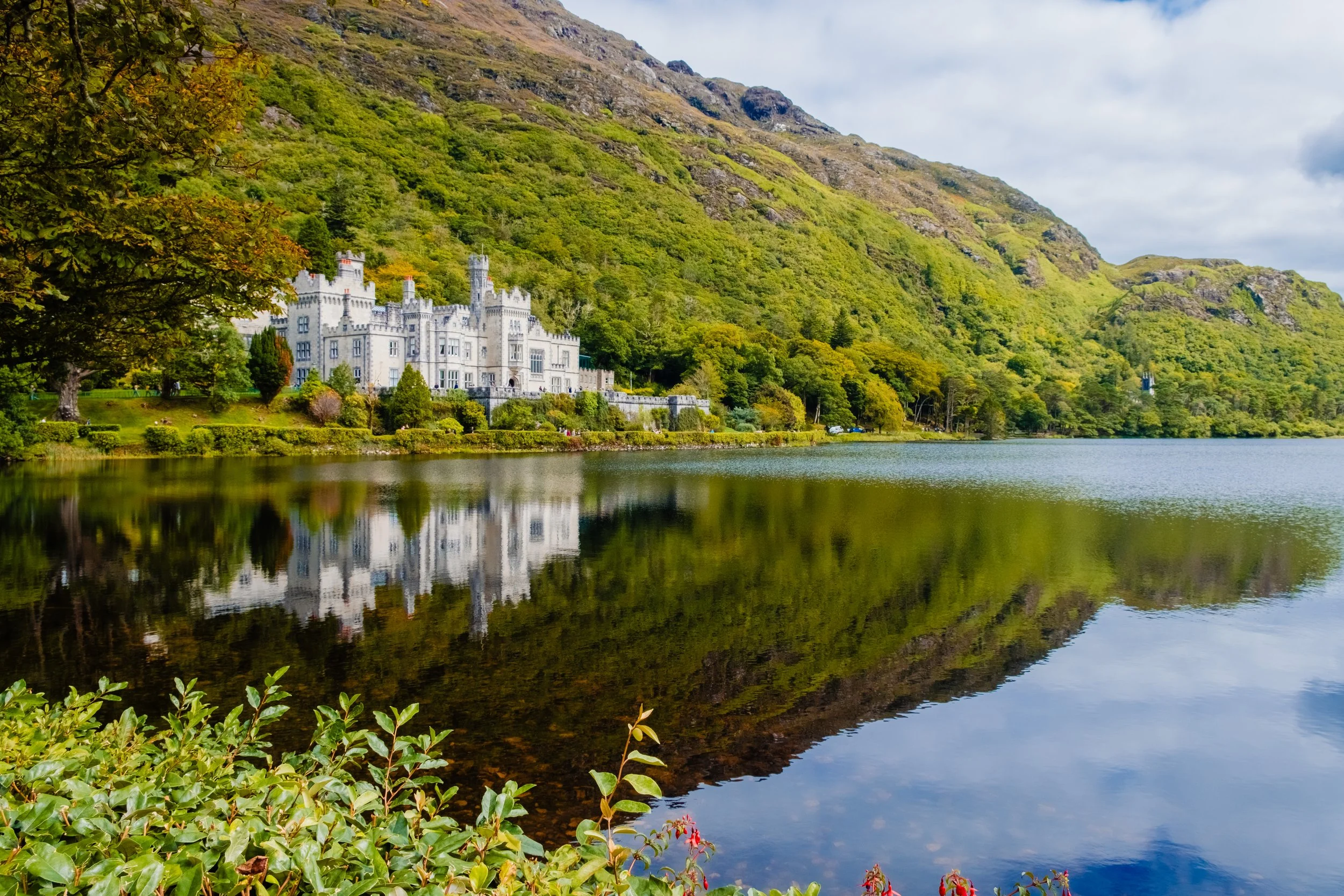 AdobeStock_639733809 Kylemore Abbey.jpeg