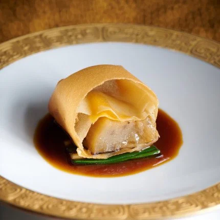 wing_sea-cucumber-spring-roll-with-spring-onion_.jpg