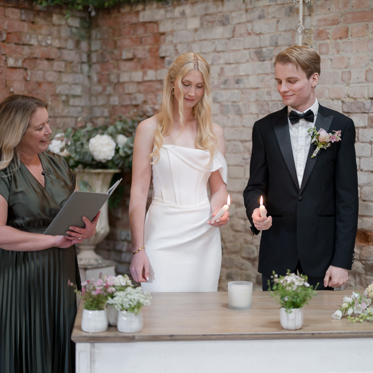 Candle Ritual by wedding couple Rachel Bellon Celebrant.png