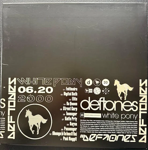 Deftones – White Pony (Used)