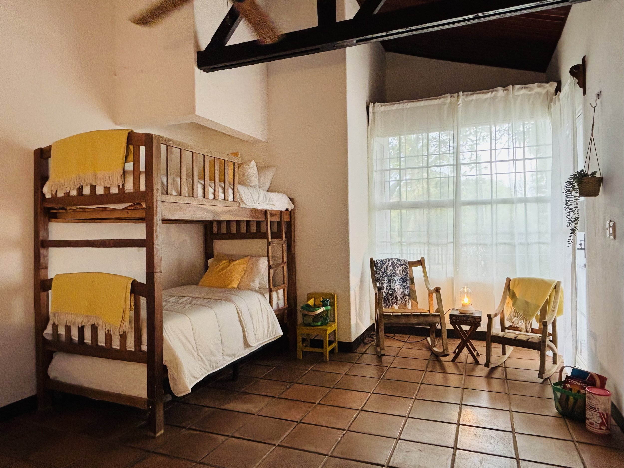 DSPRT-SacuanjocheBunks-01.jpg